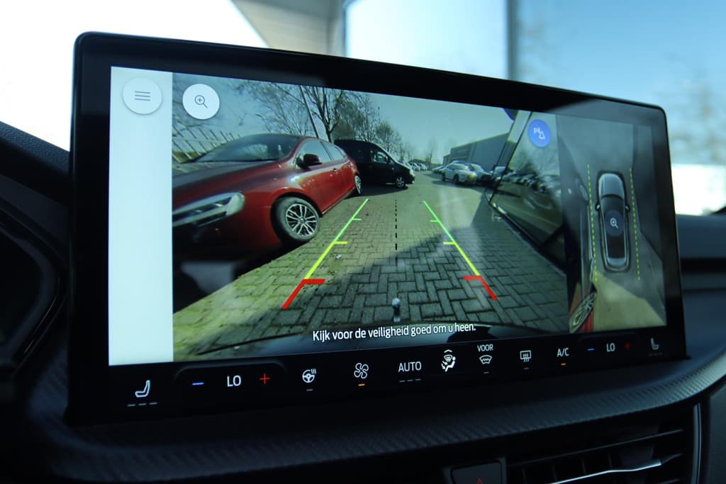 Ford Kuga 2.5 PHEV SOUND EDITION ST-LINE X BLACK PACK thumbnail 7