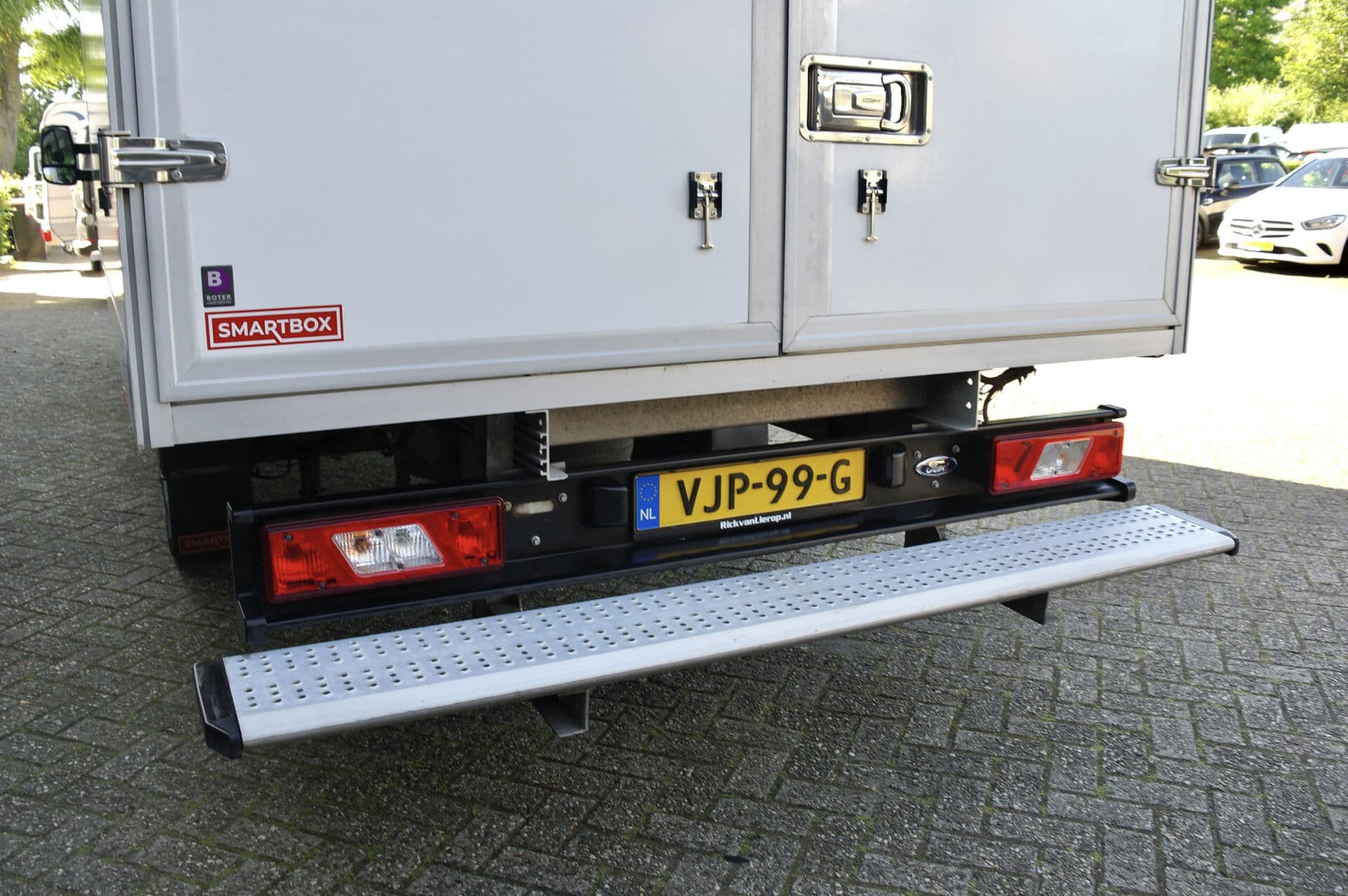 Ford Transit 350 2.0 TDCI L4H1 Trend RWD thumbnail 26