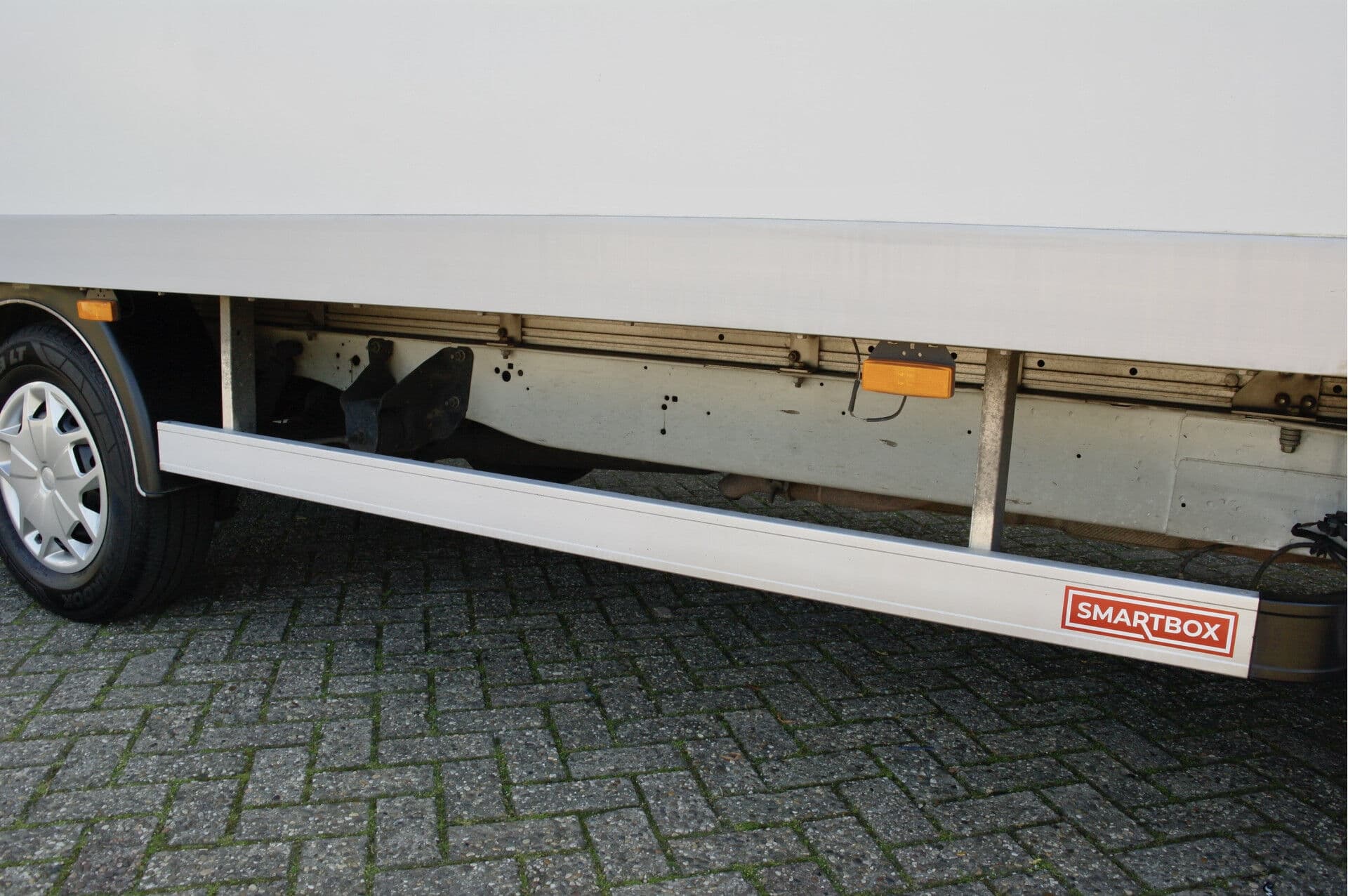 Ford Transit 350 2.0 TDCI L4H1 Trend RWD thumbnail 27