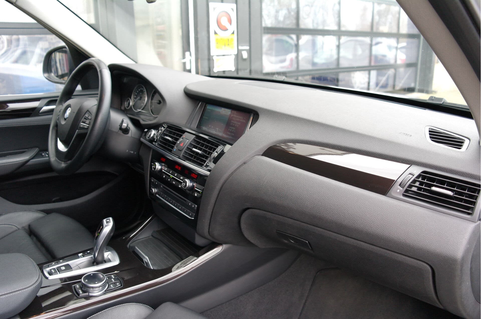 BMW X3 xDrive20i High Executive thumbnail 5