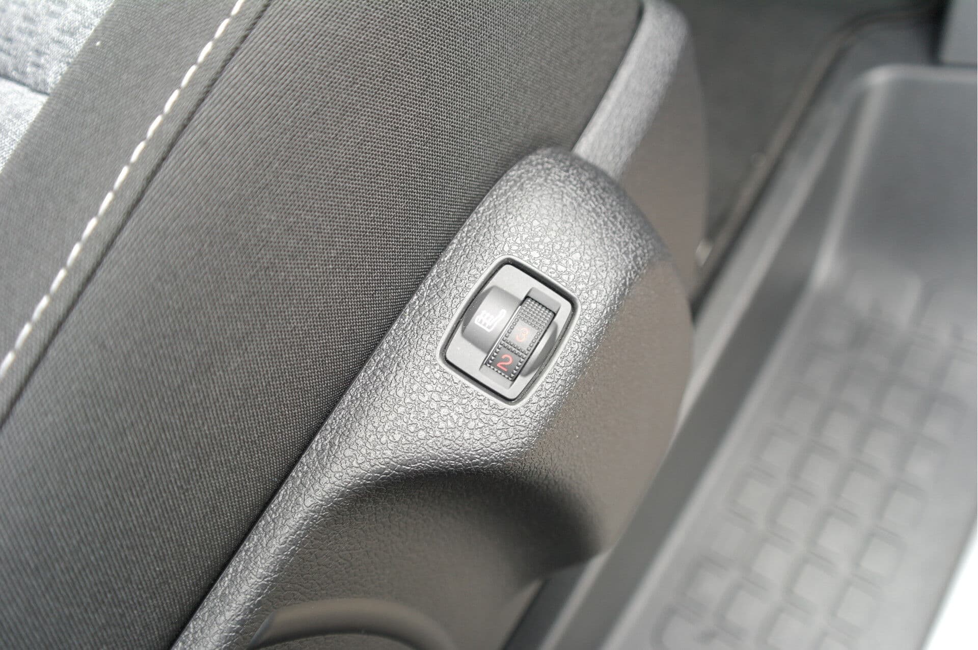 Toyota PROACE Electric Shuttle Long L3 Extra Range Executive 75 kWh thumbnail 20