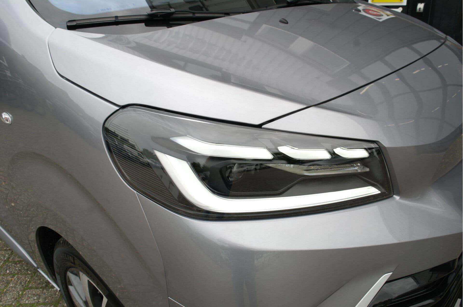 Toyota PROACE Electric Shuttle Long L3 Extra Range Executive 75 kWh thumbnail 21