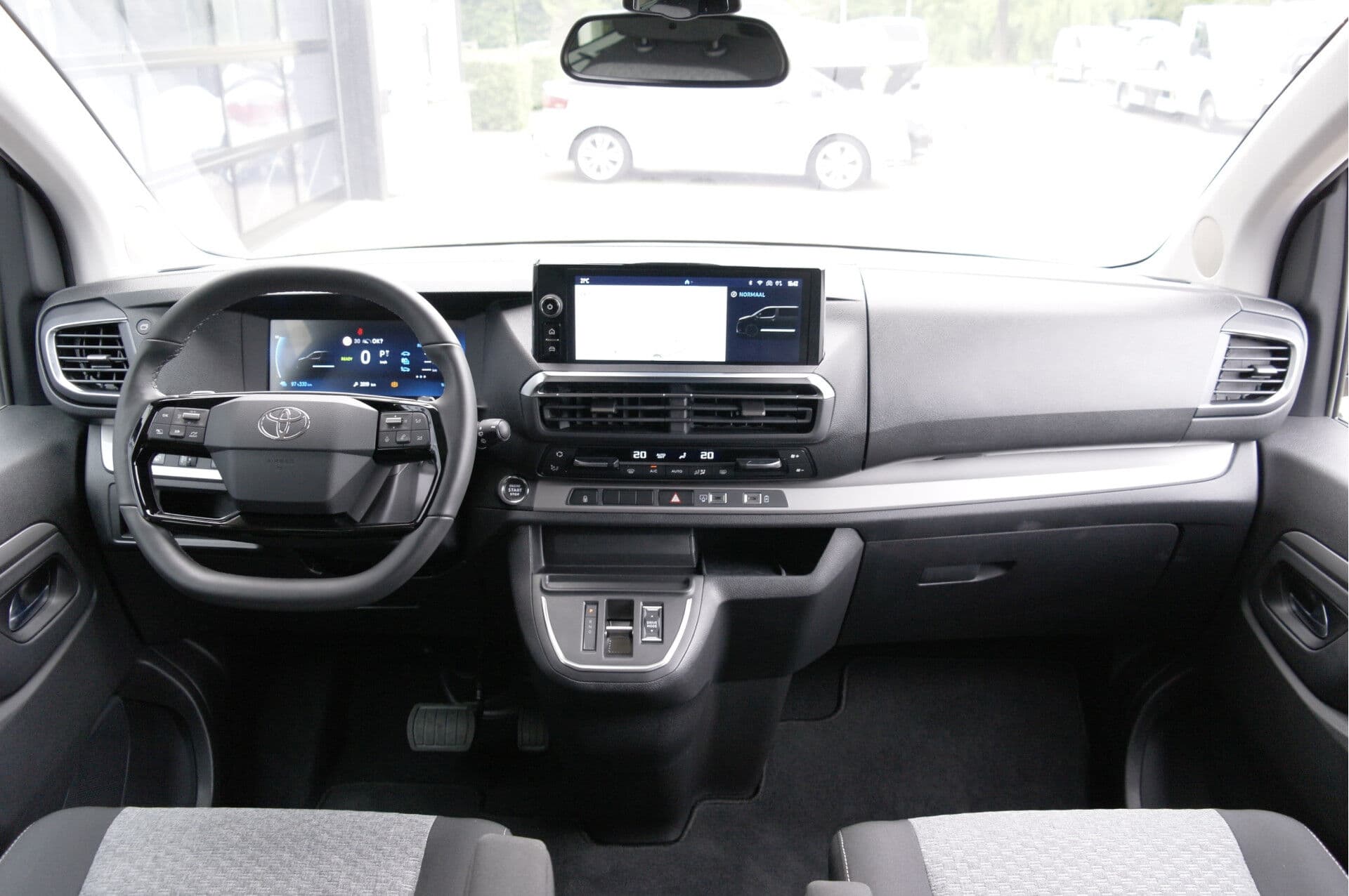 Toyota PROACE Electric Shuttle Long L3 Extra Range Executive 75 kWh thumbnail 36