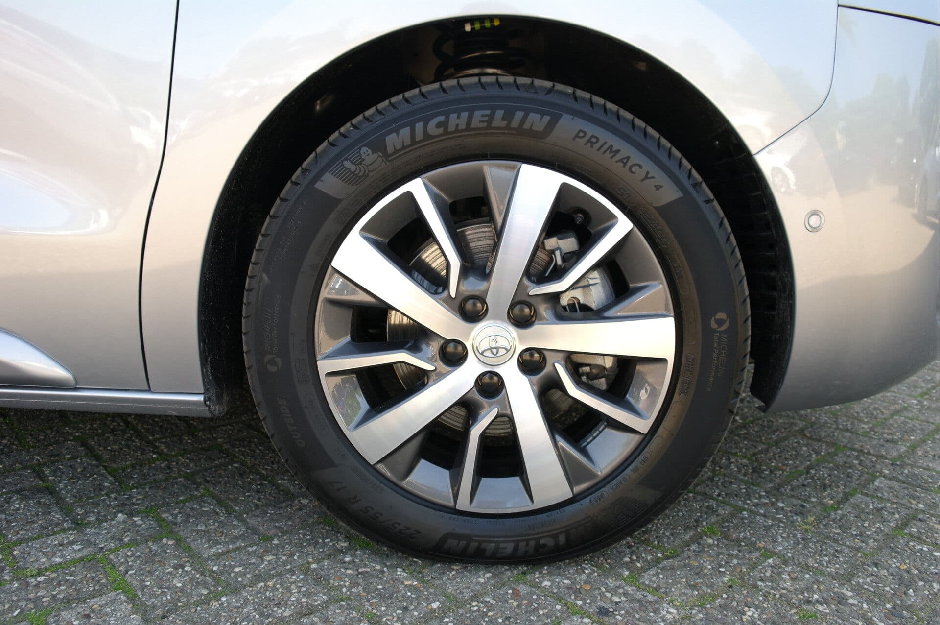 Toyota PROACE Electric Shuttle Long L3 Extra Range Executive 75 kWh thumbnail 41