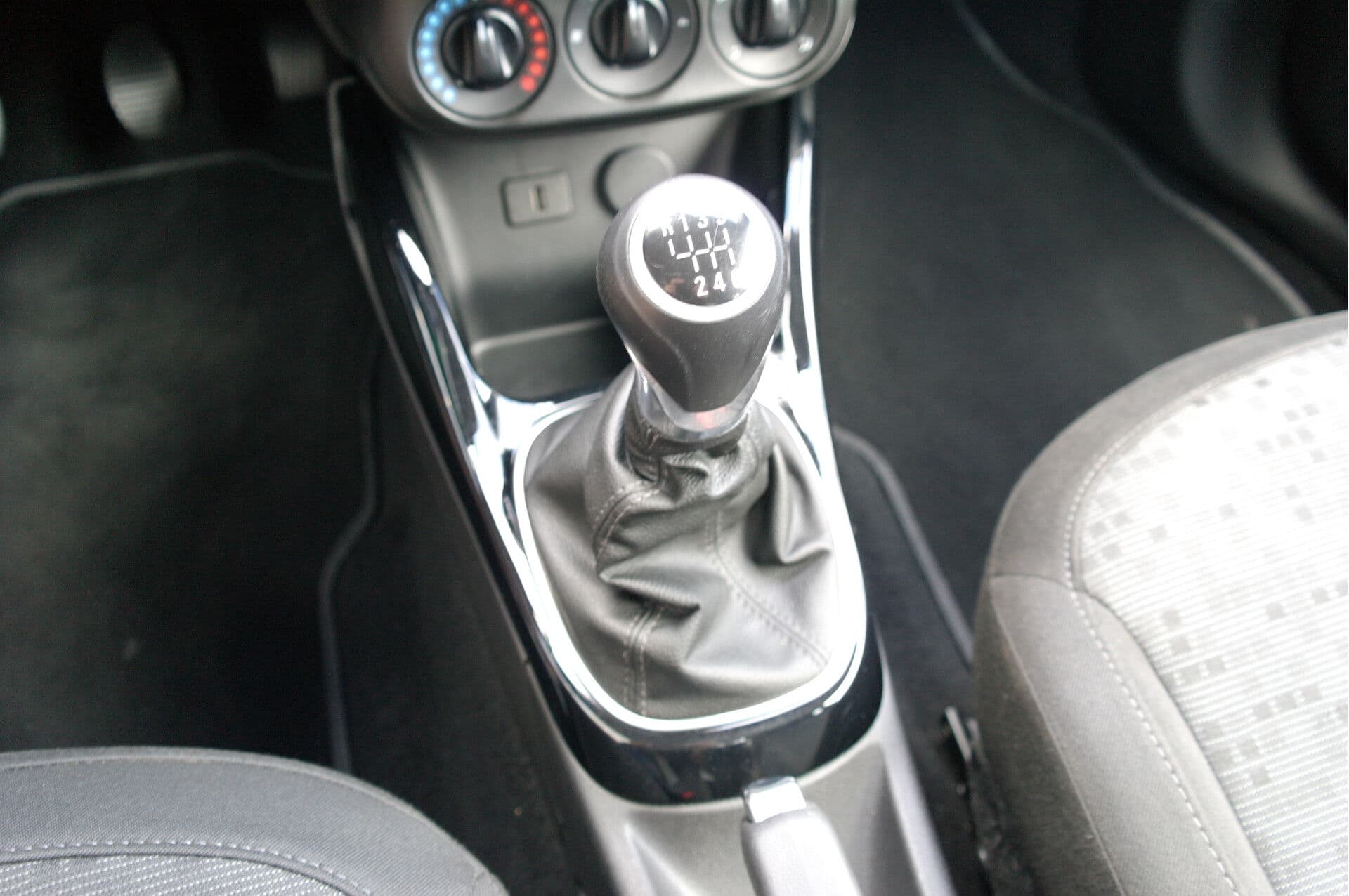 Opel ADAM 1.0 Turbo Jam Favourite thumbnail 8