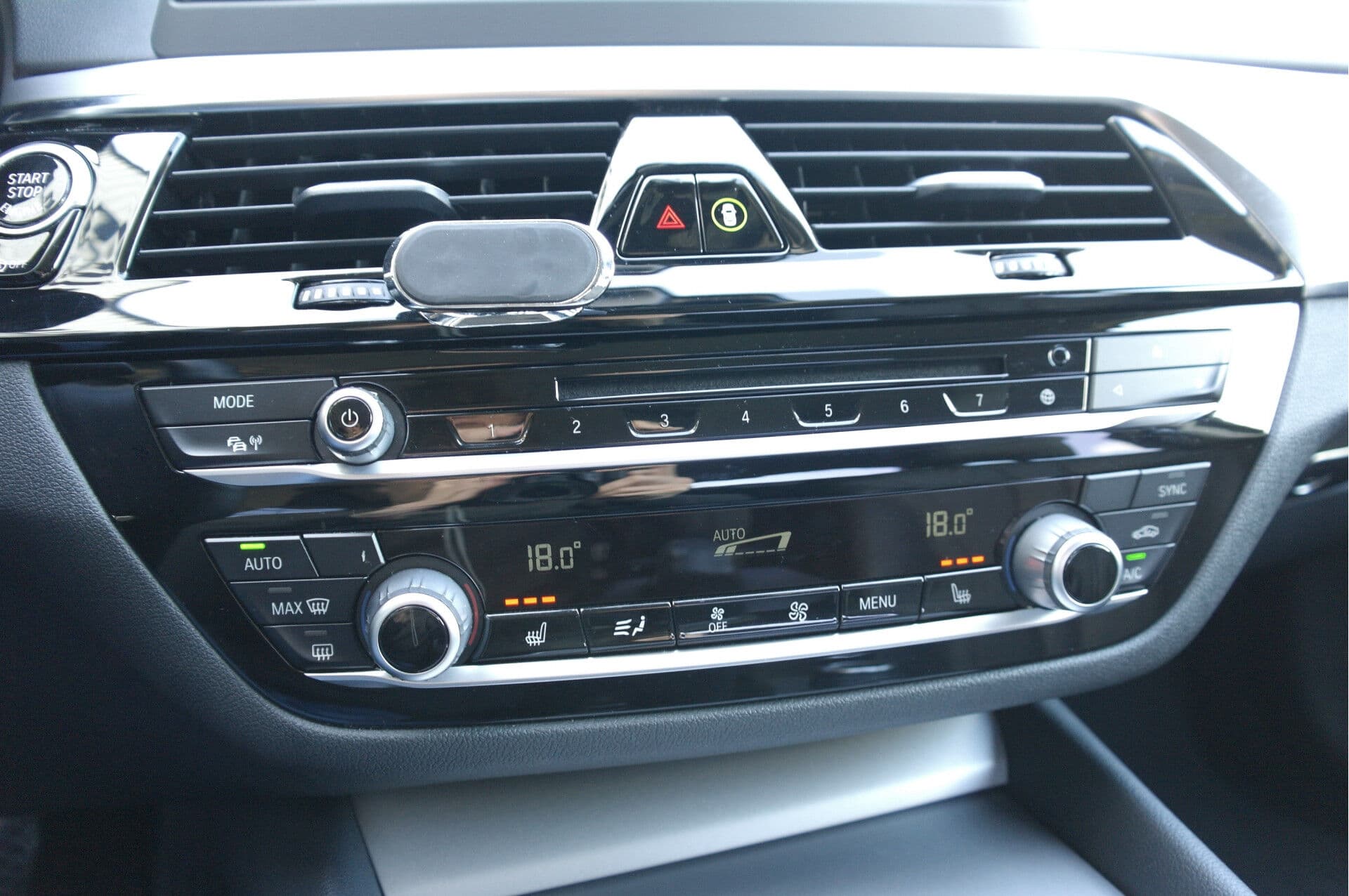 BMW 5 Serie 520i High Executive Edition thumbnail 10