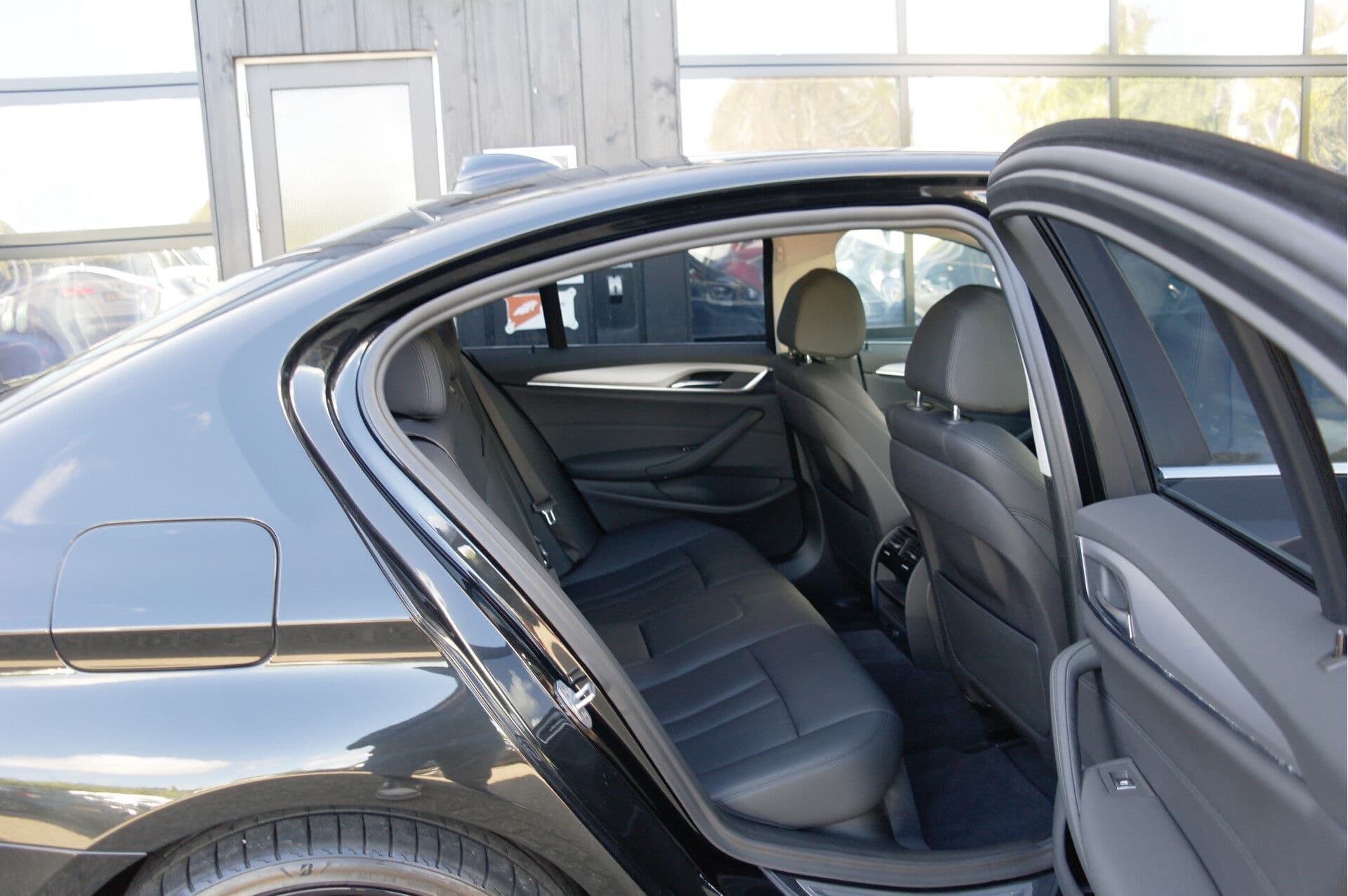 BMW 5 Serie 520i High Executive Edition thumbnail 27