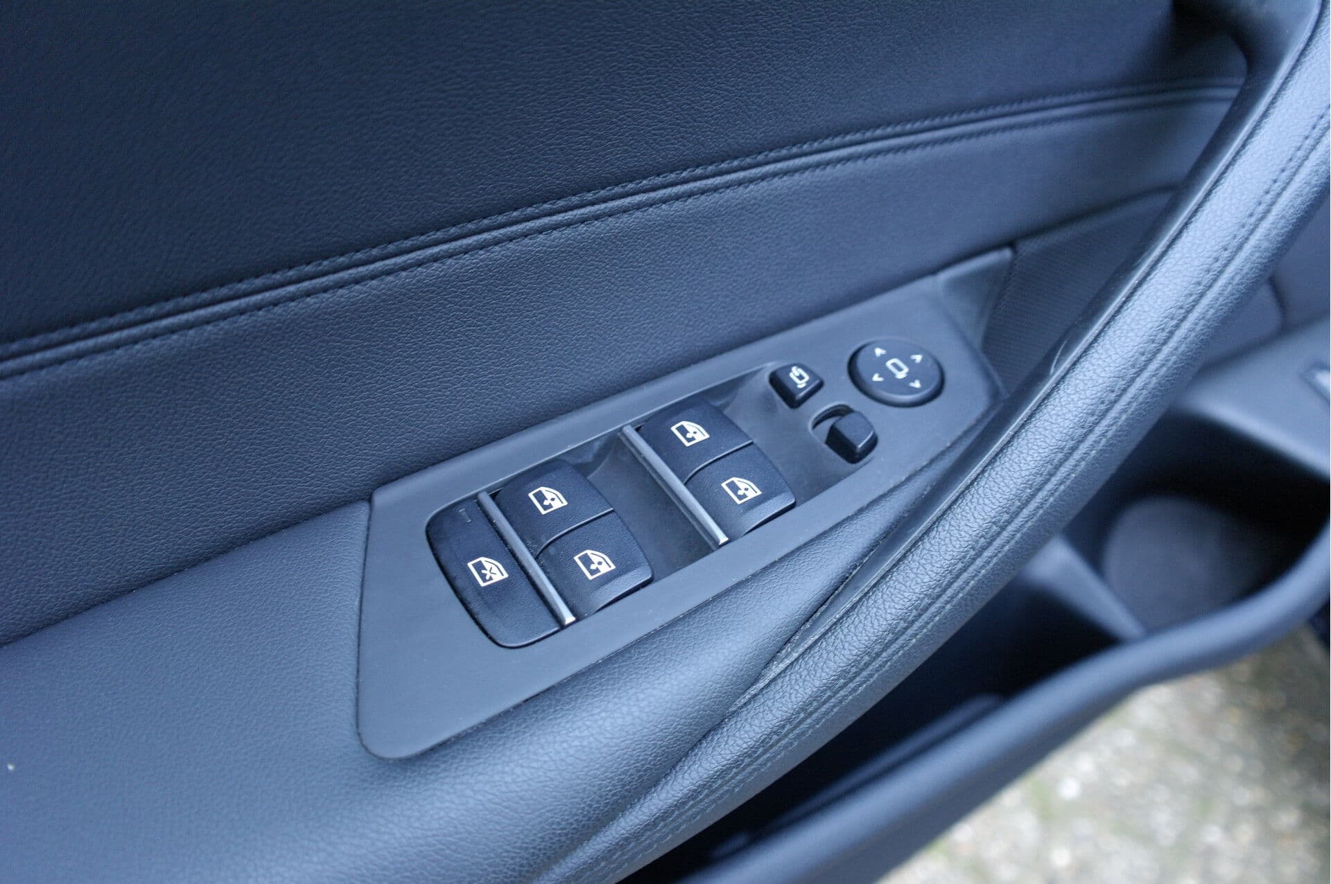 BMW 5 Serie 520i High Executive Edition thumbnail 30