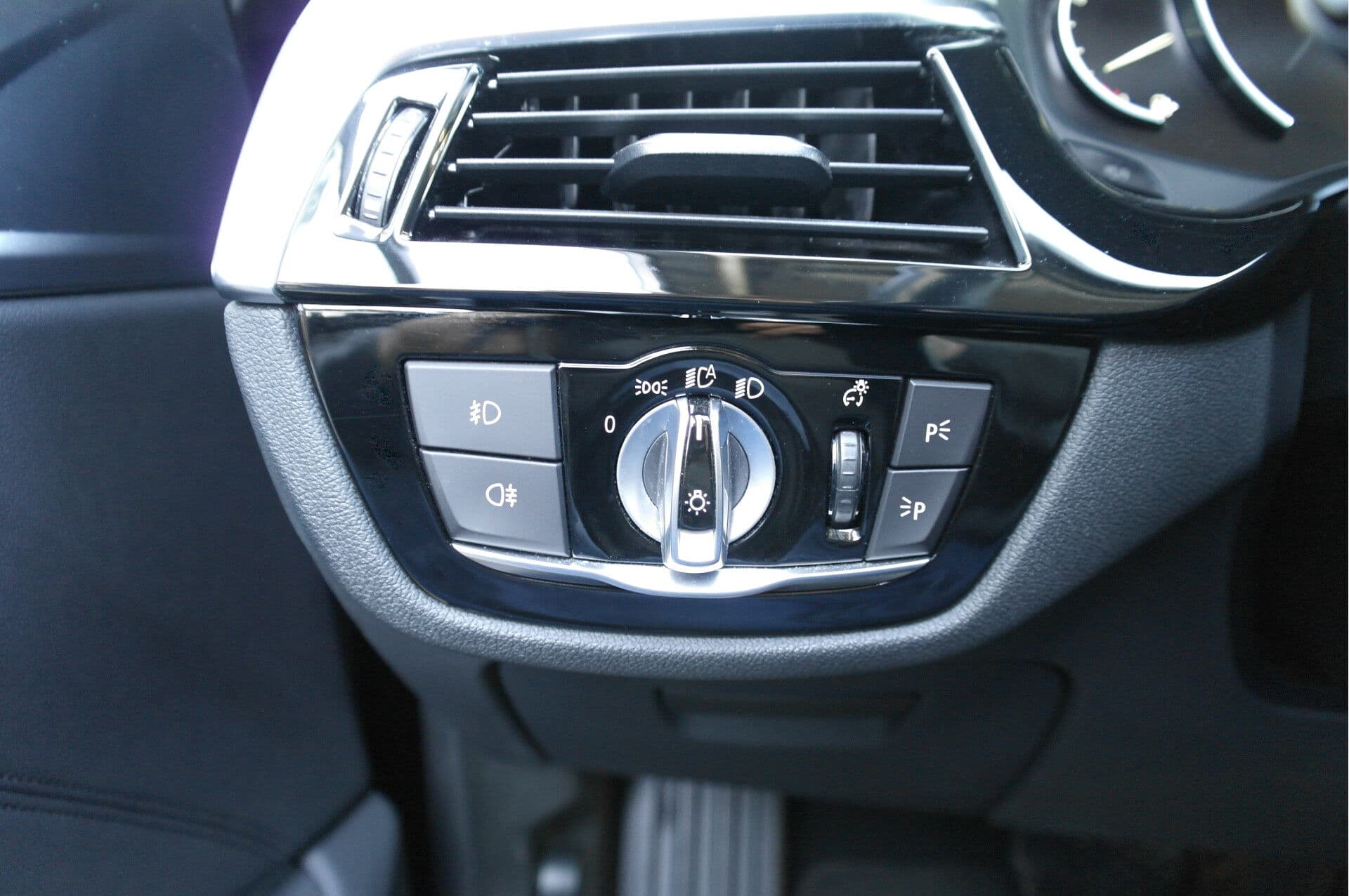 BMW 5 Serie 520i High Executive Edition thumbnail 31