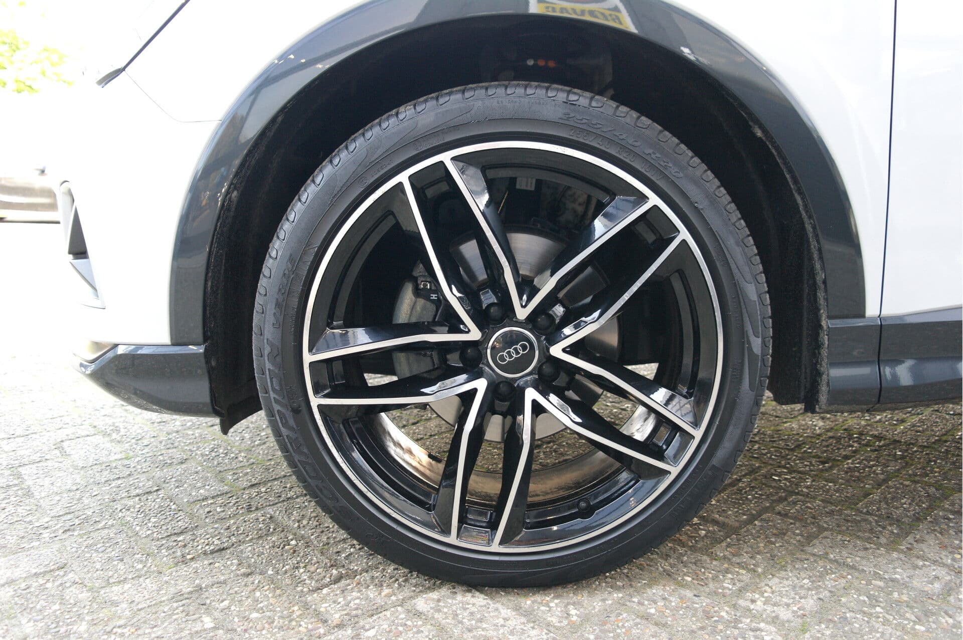 Audi Q3 35 TFSI Business Edition thumbnail 16