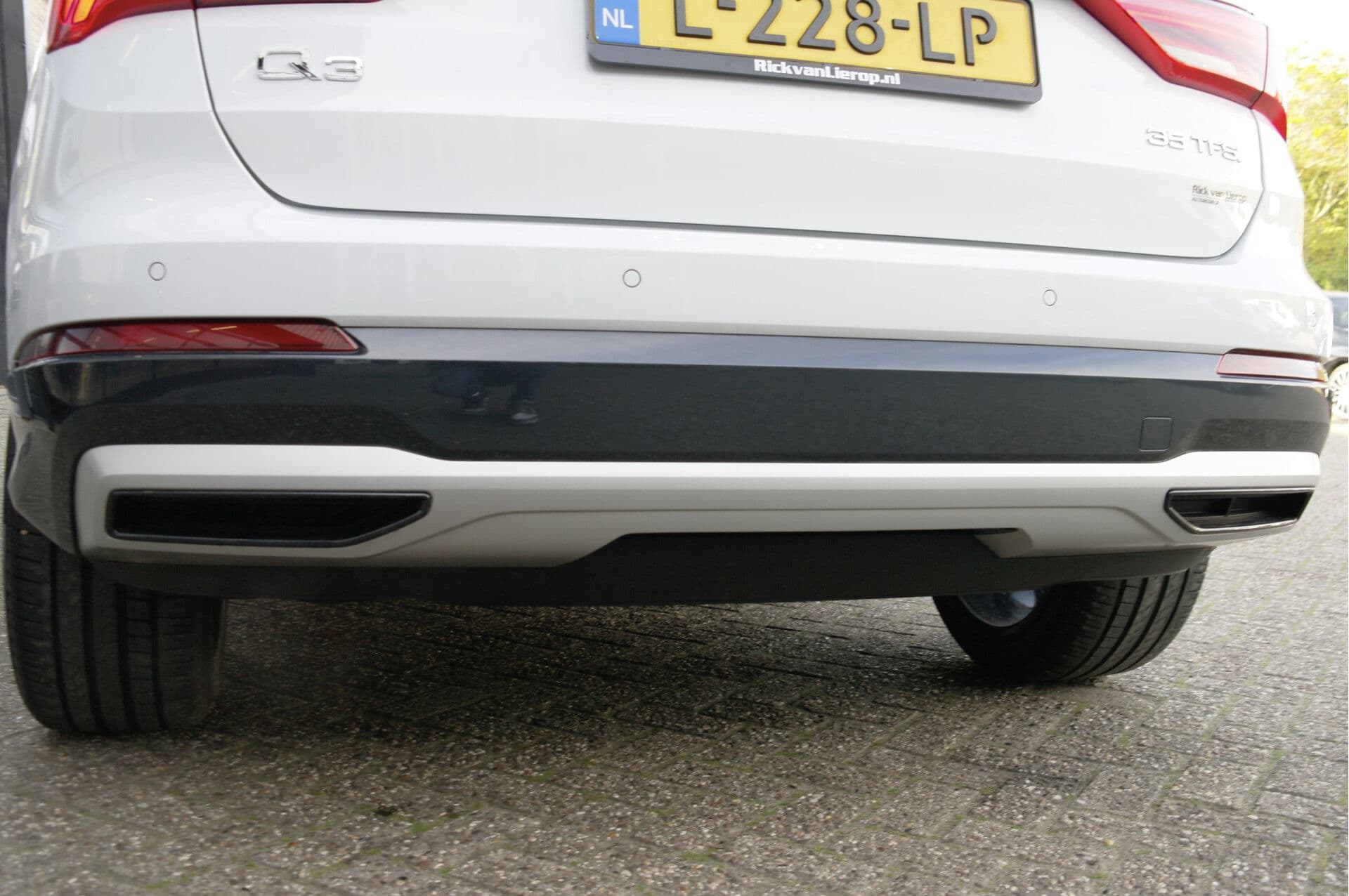 Audi Q3 35 TFSI Business Edition thumbnail 23