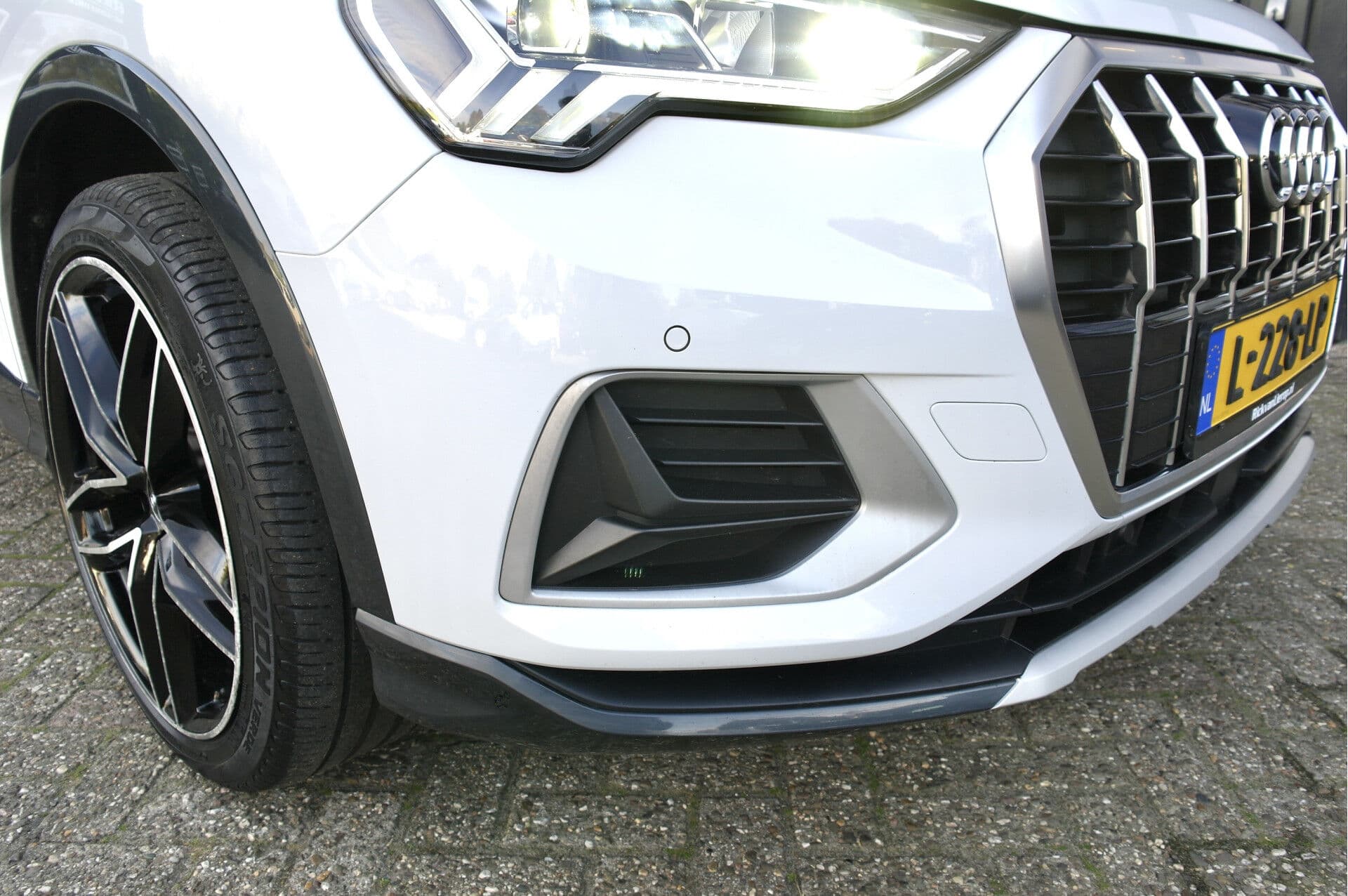Audi Q3 35 TFSI Business Edition thumbnail 31