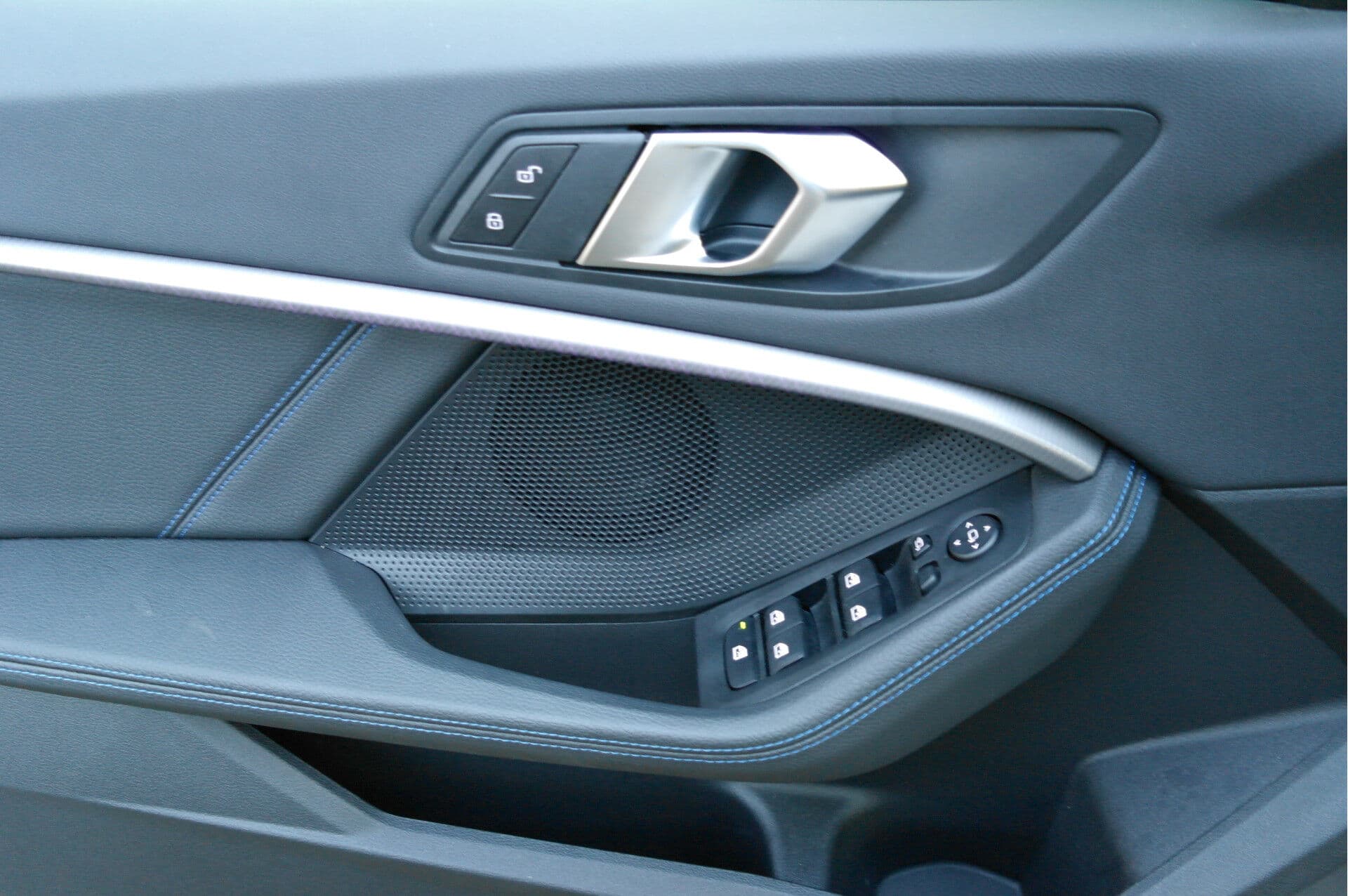 BMW 2 Serie Gran Coupé 218i M Sport Edition thumbnail 17