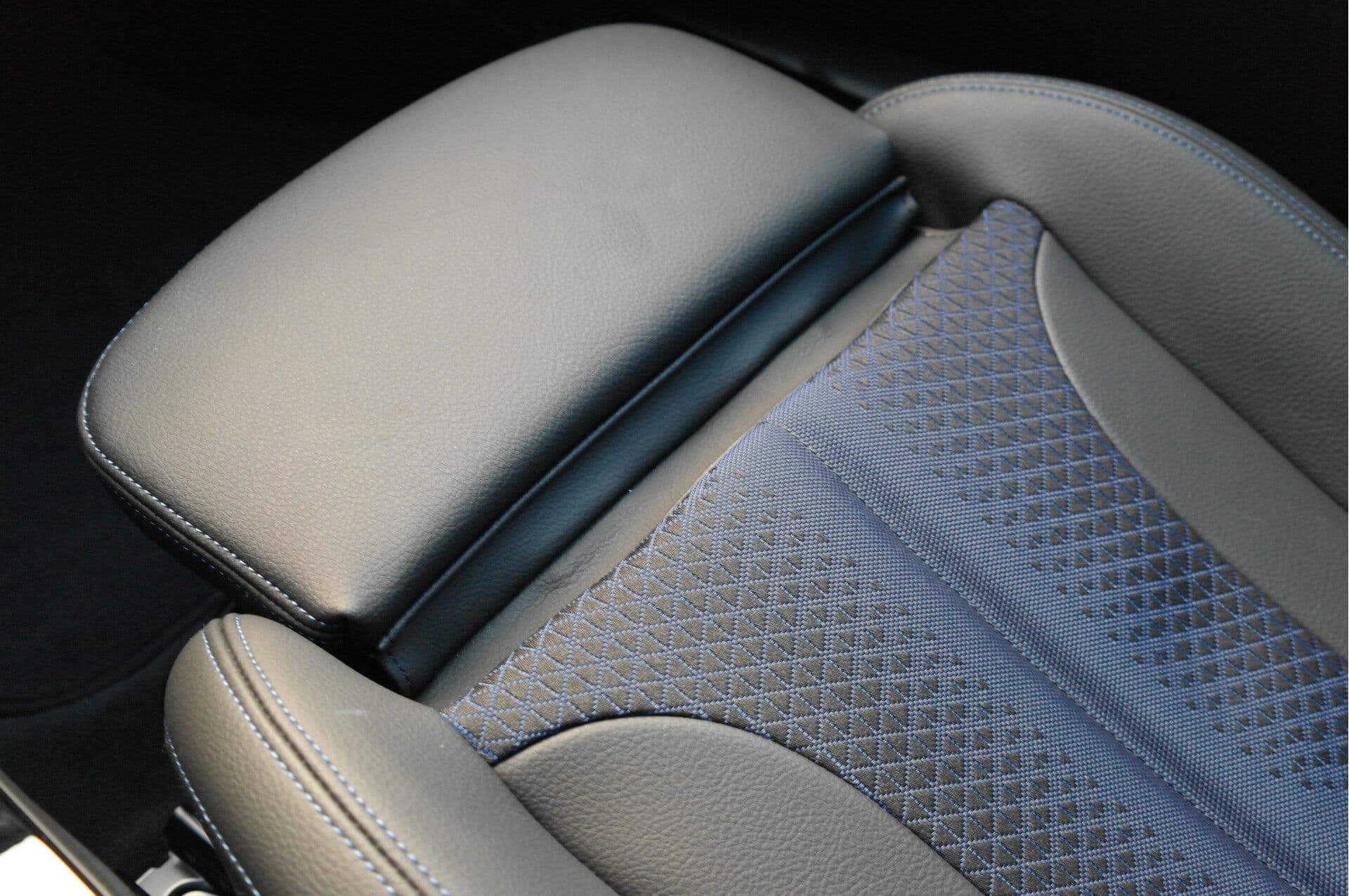 BMW 2 Serie Gran Coupé 218i M Sport Edition thumbnail 34