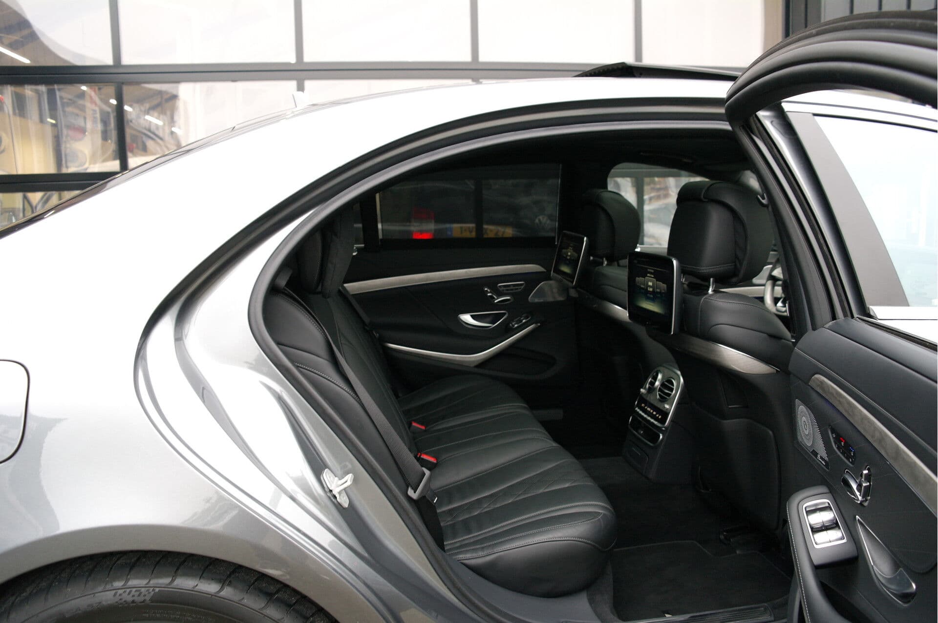 Mercedes-Benz S-Klasse 500 4Matic Lang Prestige Plus thumbnail 39