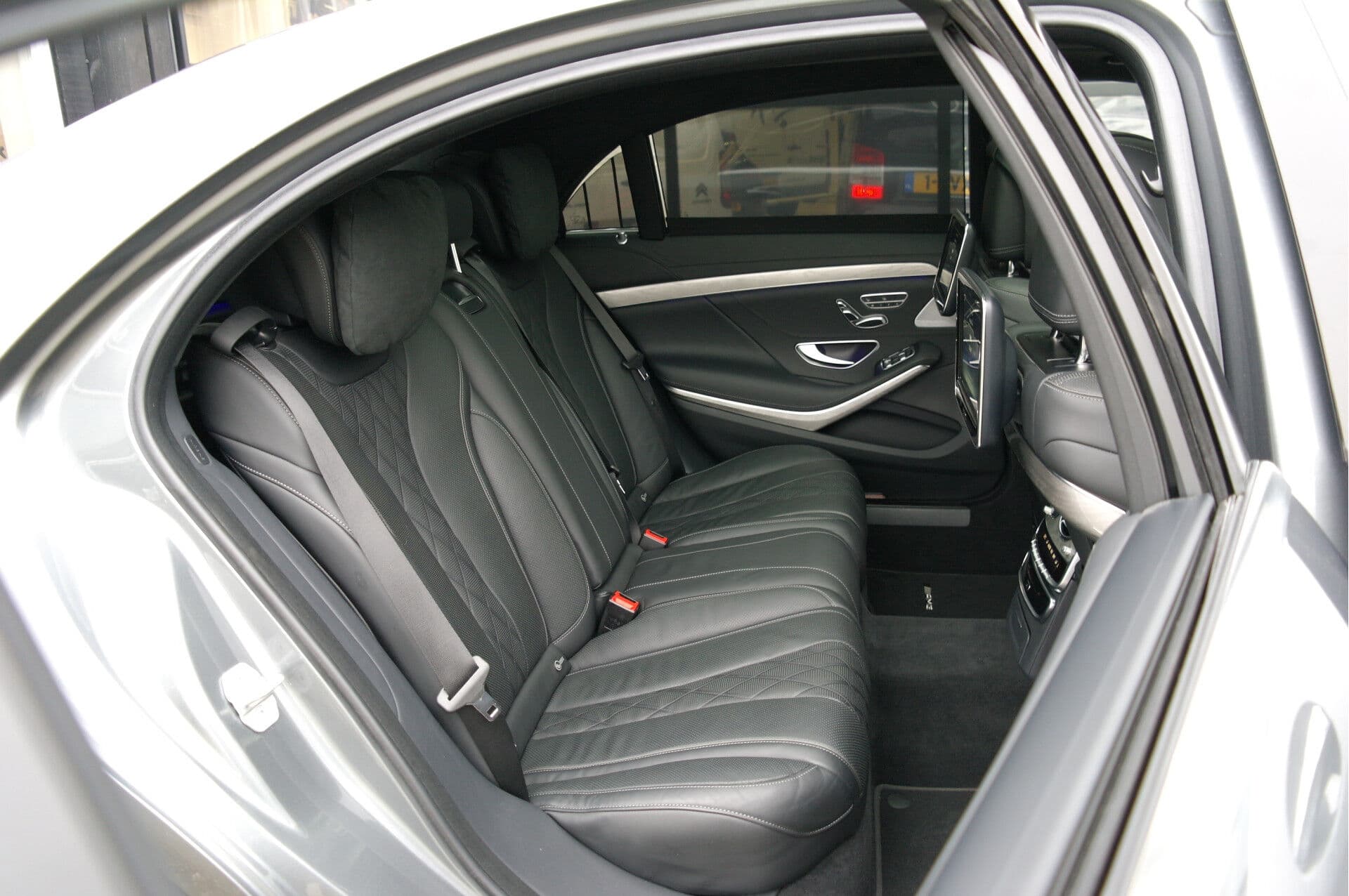 Mercedes-Benz S-Klasse 500 4Matic Lang Prestige Plus thumbnail 40