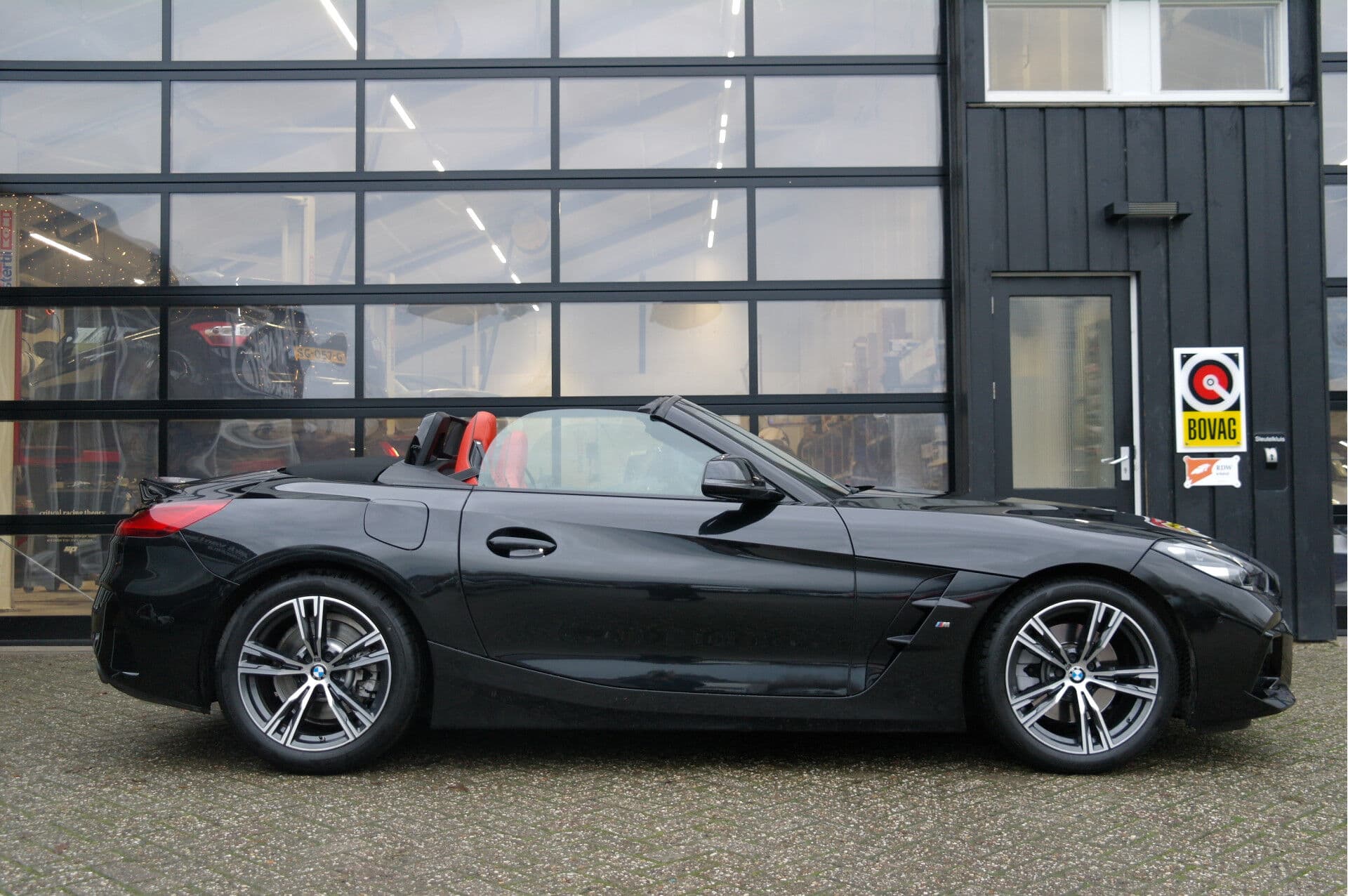 BMW Z4 Roadster sDrive20i High Executive Edition M-Sport thumbnail 5