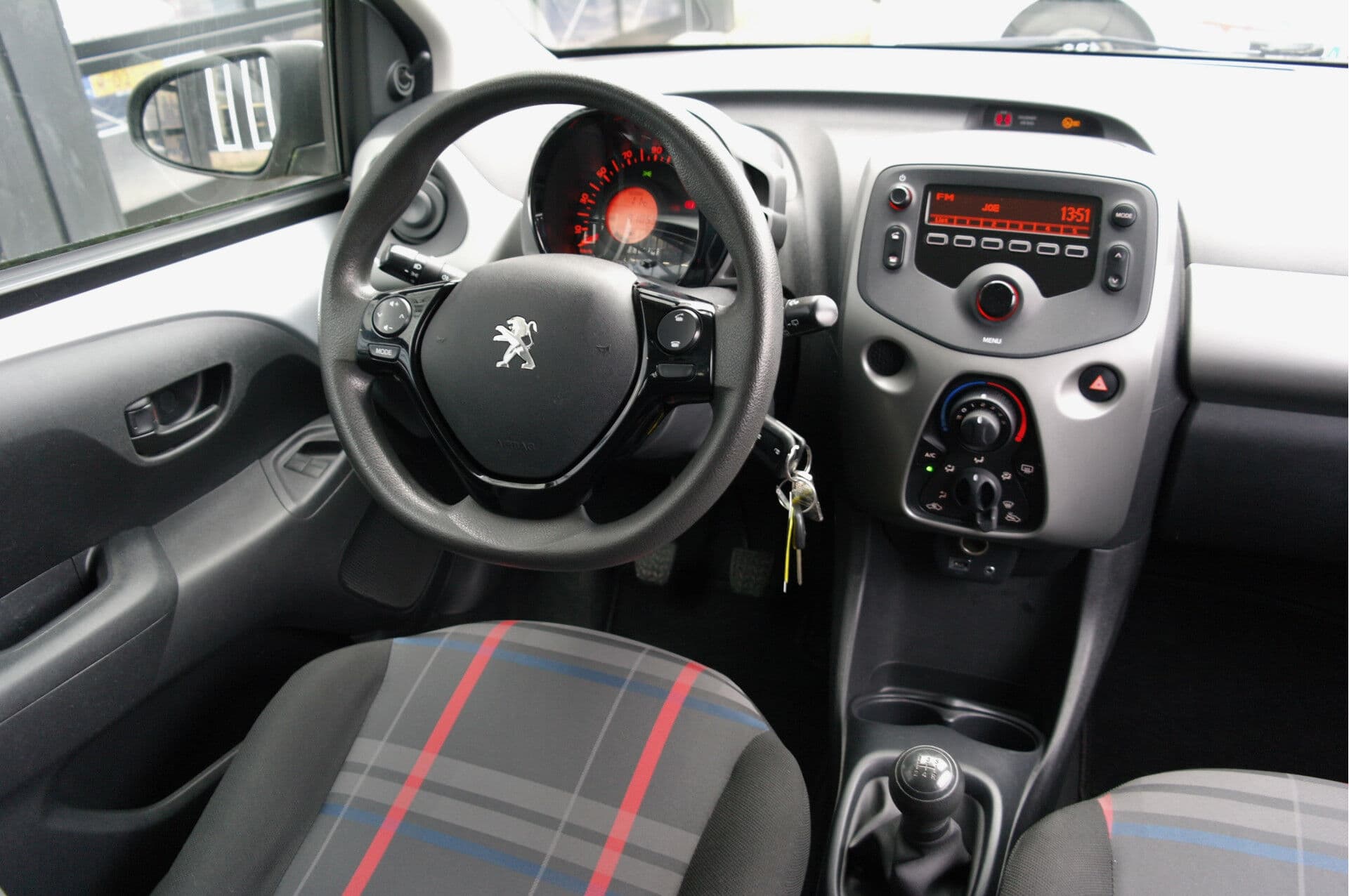 Peugeot 108 1.0 e-VTi Active thumbnail 11