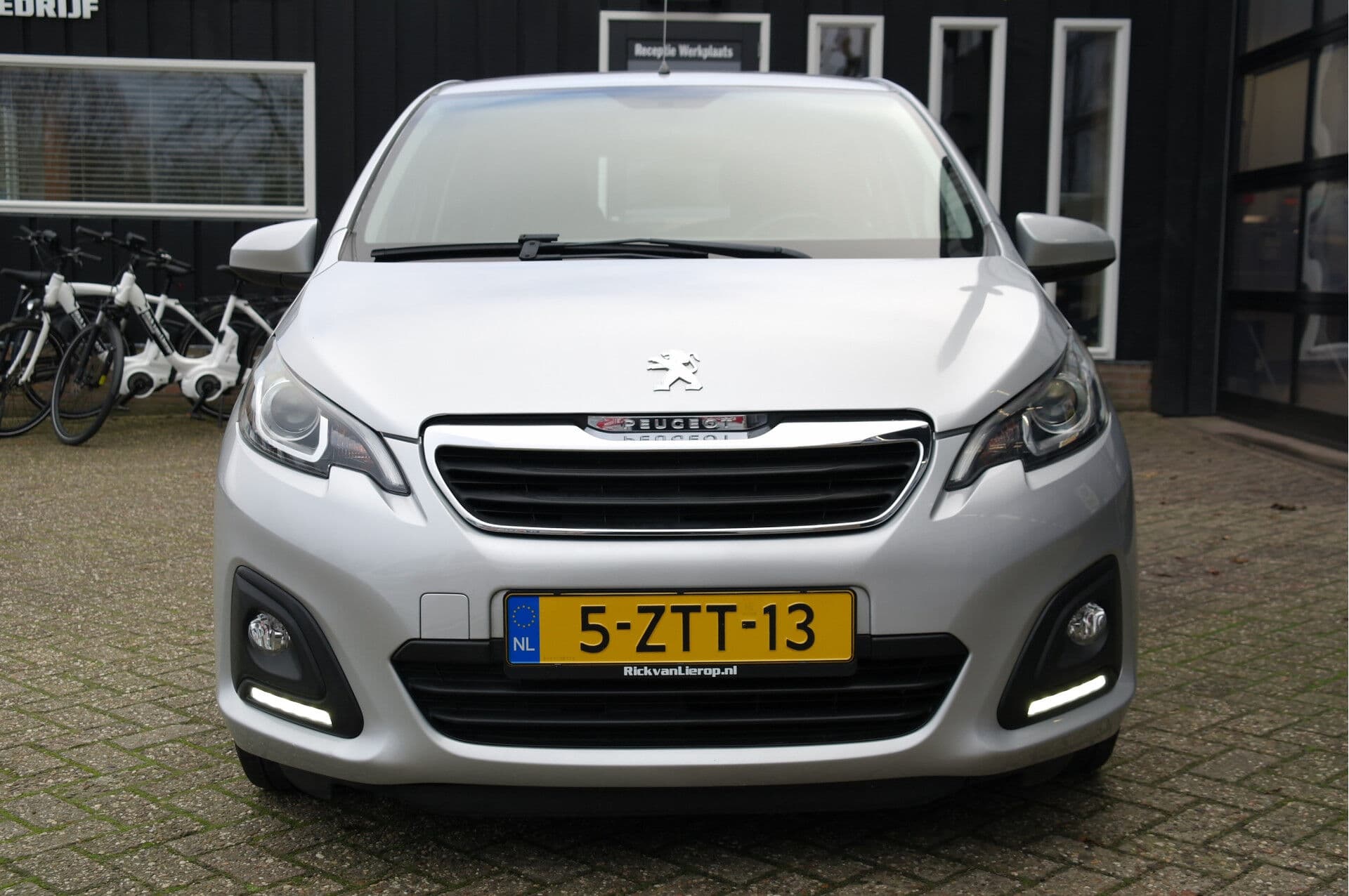 Peugeot 108 1.0 e-VTi Active thumbnail 19