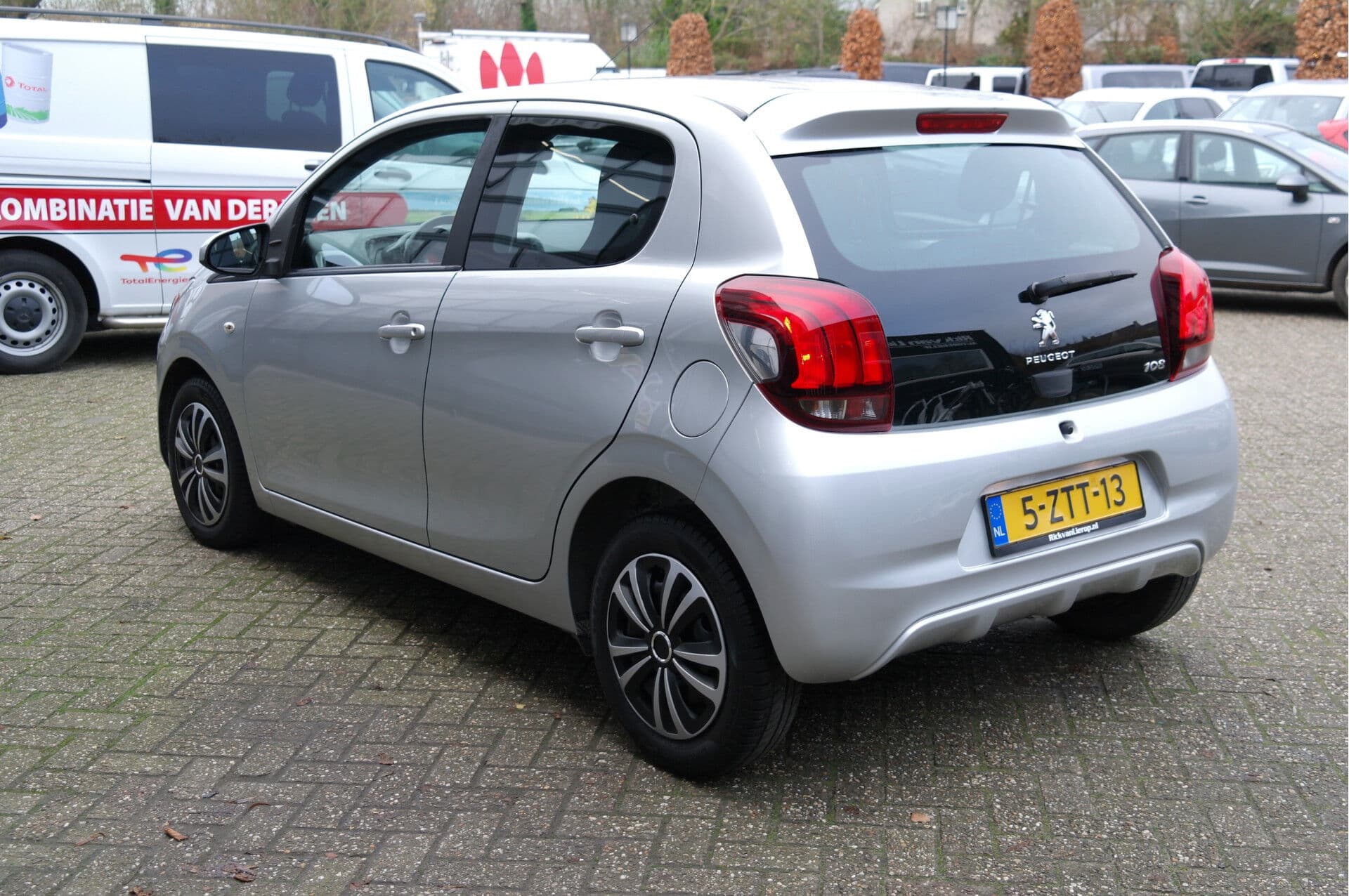 Peugeot 108 1.0 e-VTi Active thumbnail 22