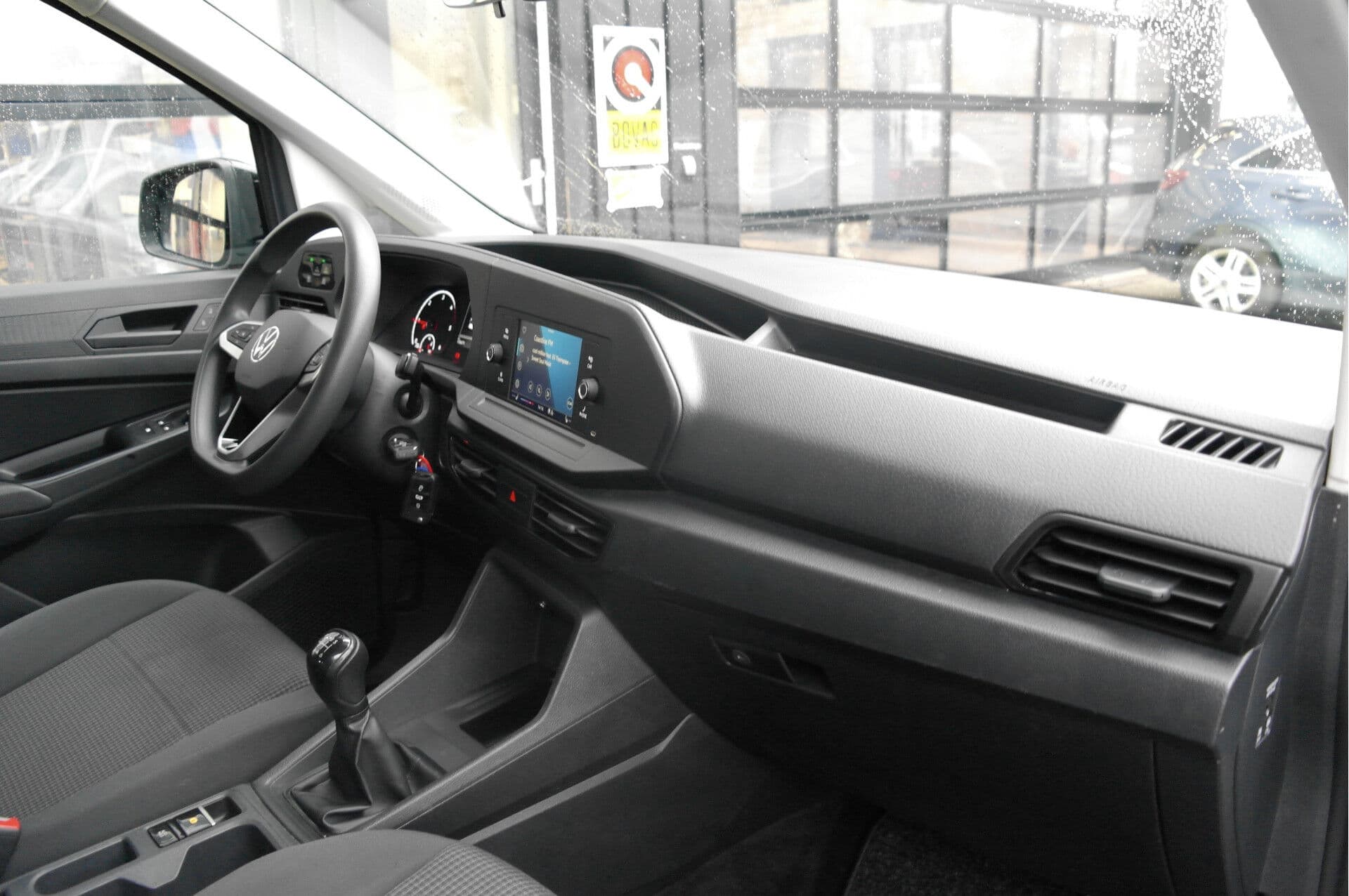 Volkswagen Caddy Cargo 2.0 TDI 4MOTION 1st Edition 4x4 thumbnail 5