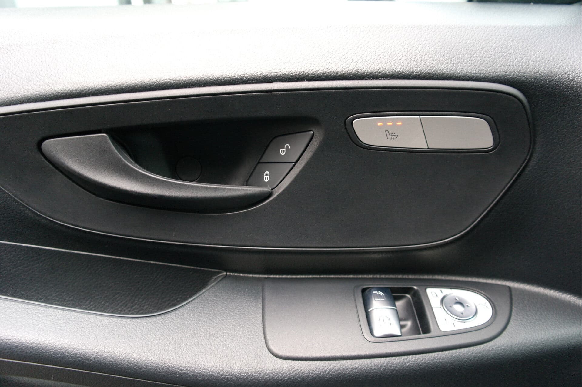 Mercedes-Benz Vito 116 CDI L2 Automaat thumbnail 18