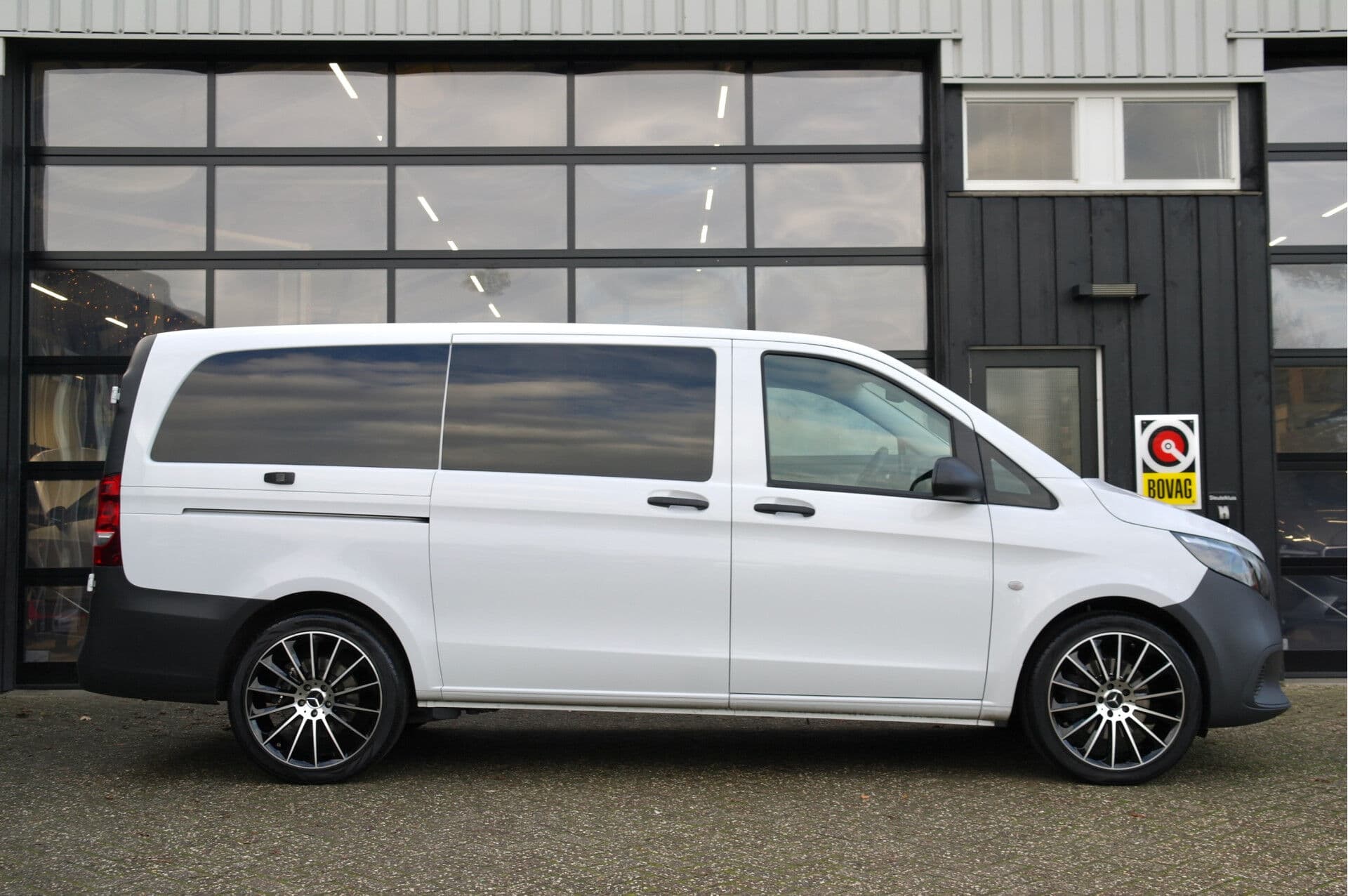 Mercedes-Benz Vito 116 CDI L2 Automaat thumbnail 2