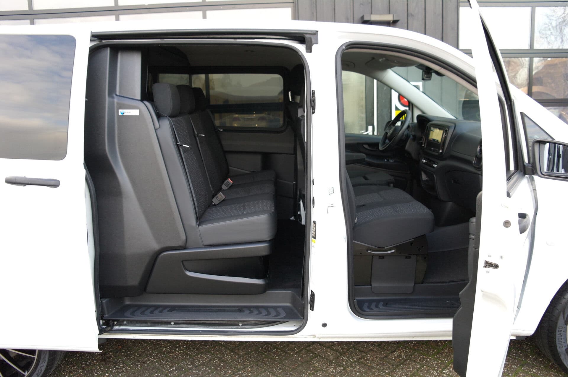 Mercedes-Benz Vito 116 CDI L2 Automaat thumbnail 5