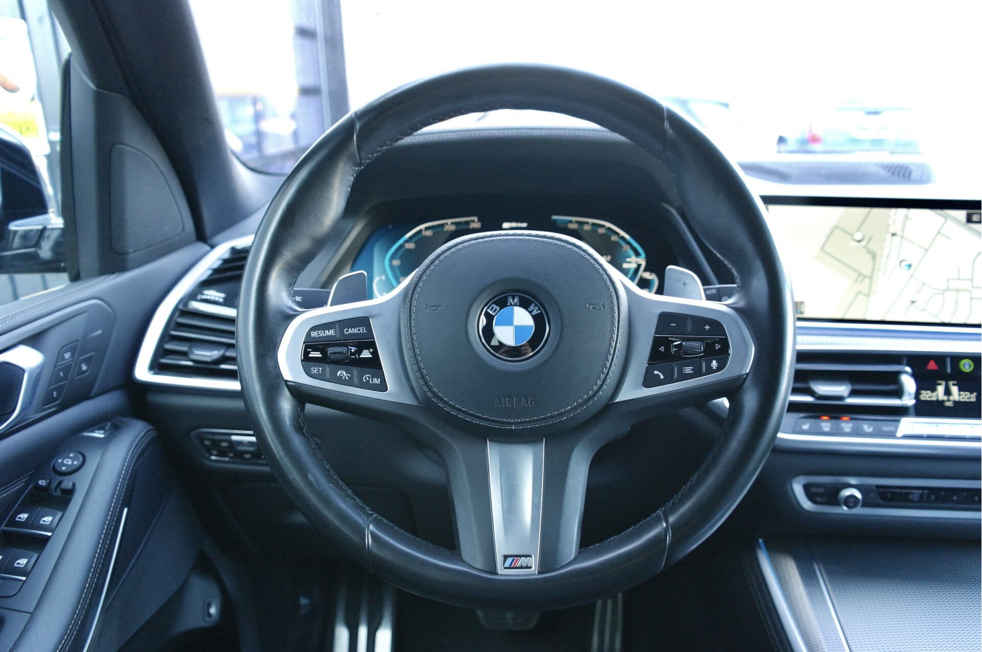 BMW X5 xDrive45e High Executive thumbnail 17