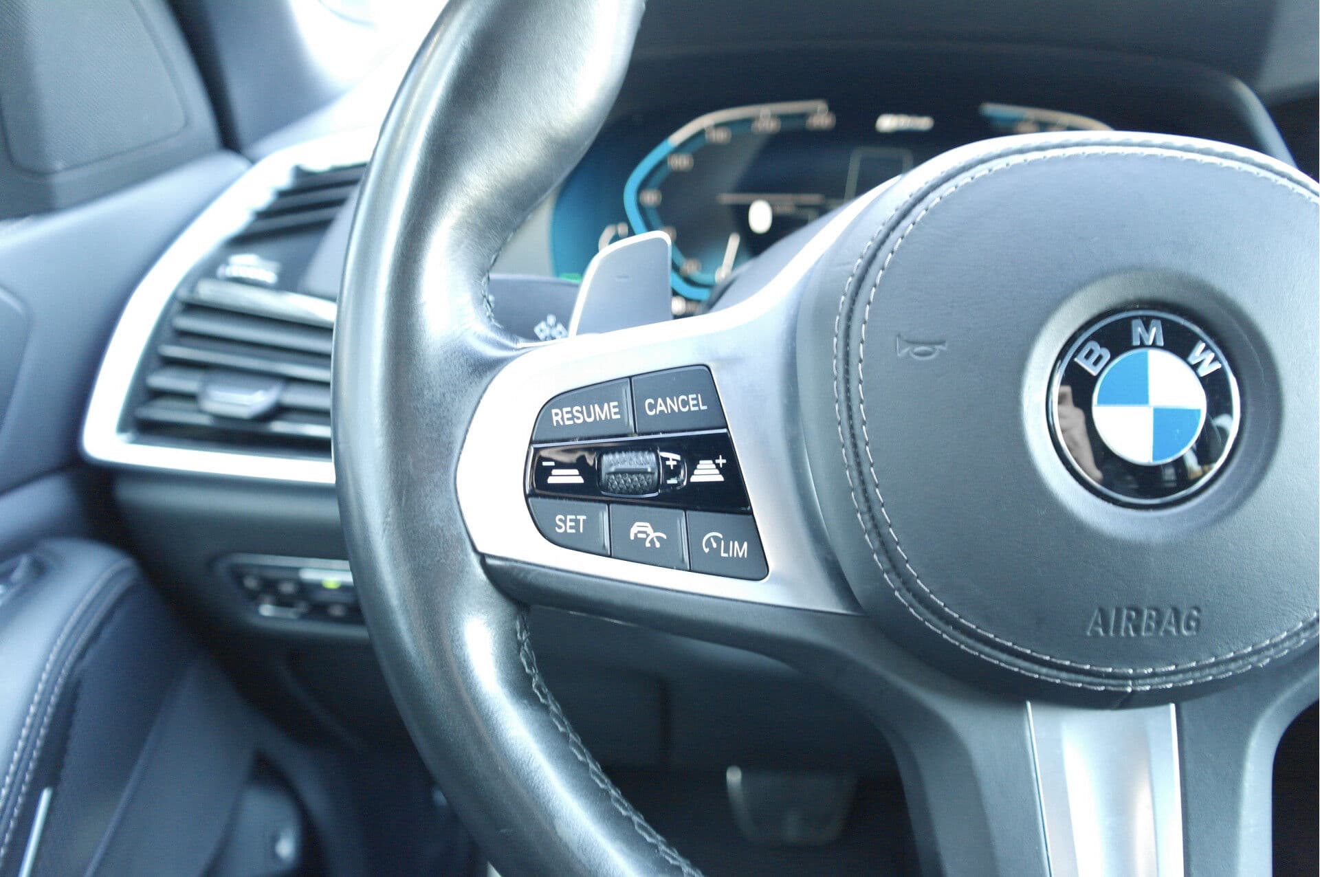 BMW X5 xDrive45e High Executive thumbnail 27