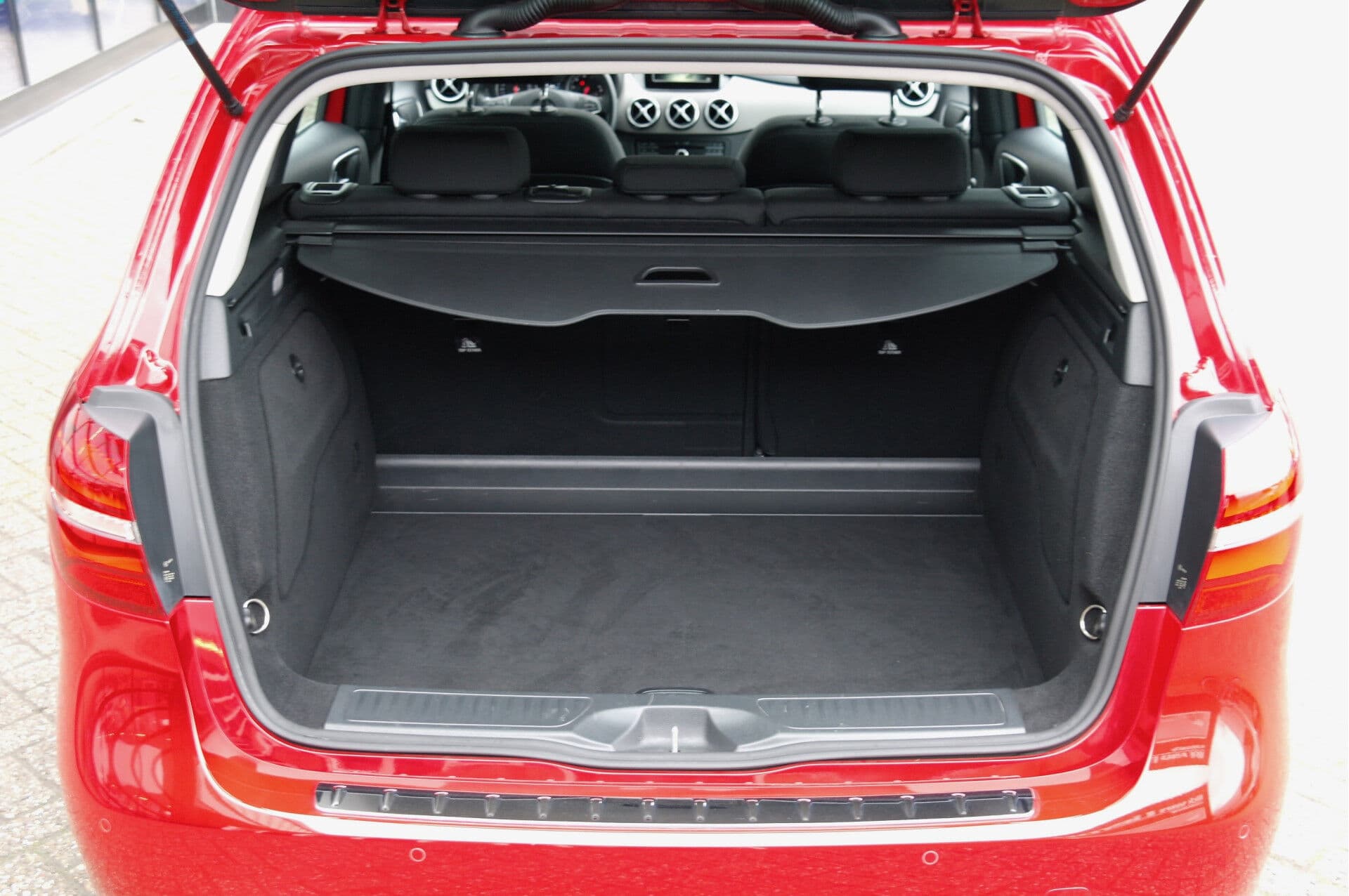 Mercedes-Benz B-Klasse 160 Ambition Automaat thumbnail 18