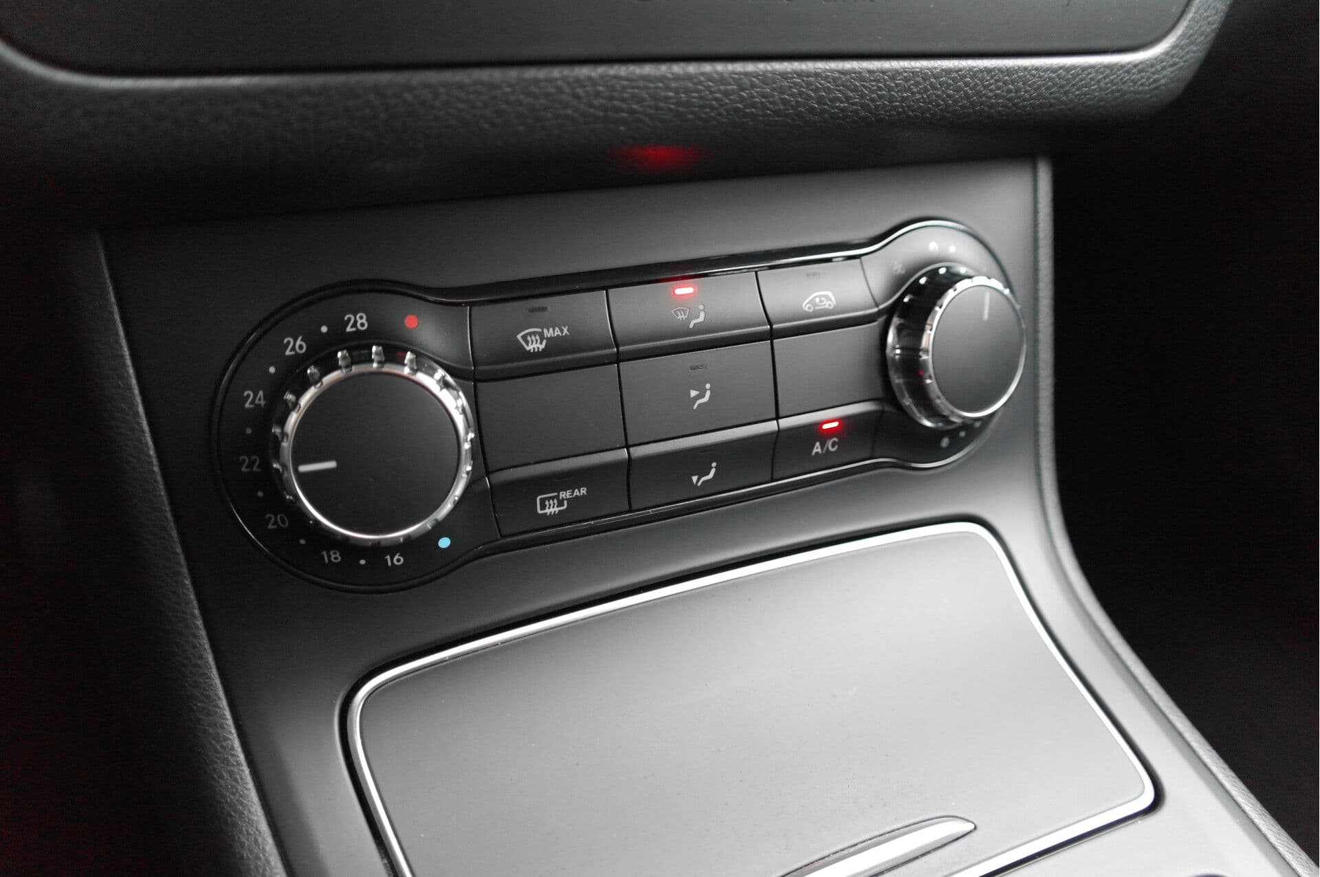 Mercedes-Benz B-Klasse 160 Ambition Automaat thumbnail 27