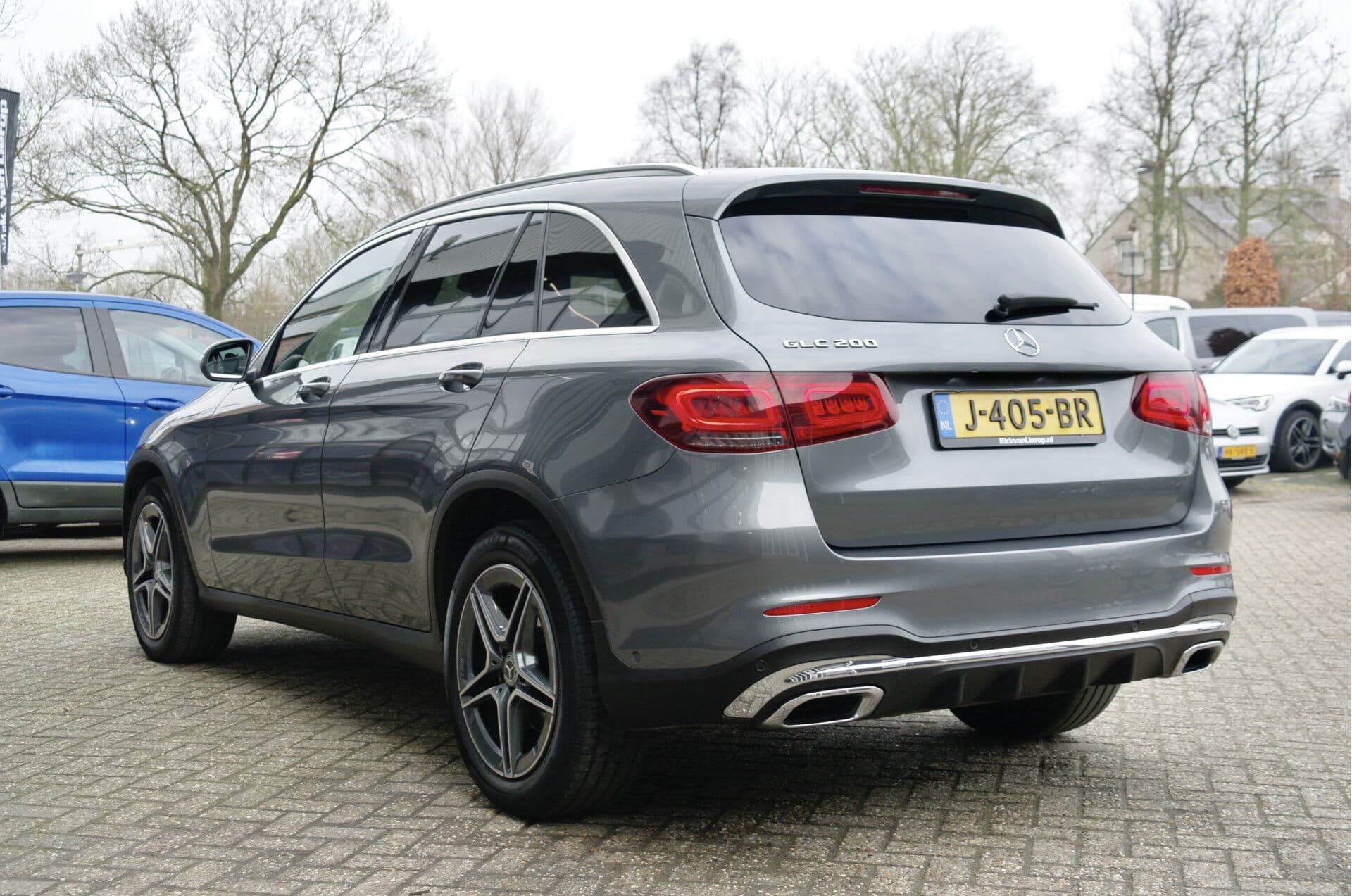 Mercedes-Benz GLC 200 Premium AMG thumbnail 27