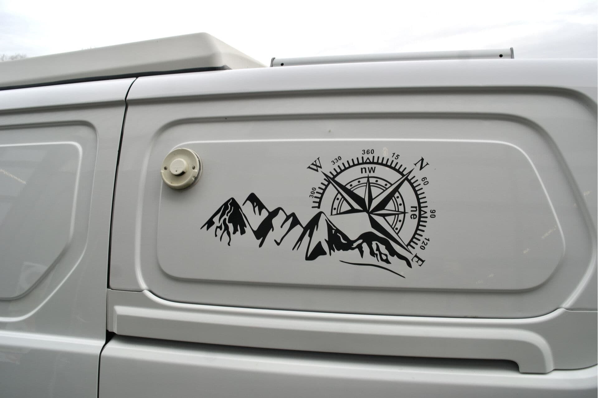 Hyundai H H-1 H300 2.5 CRDI VGT Camper thumbnail 29