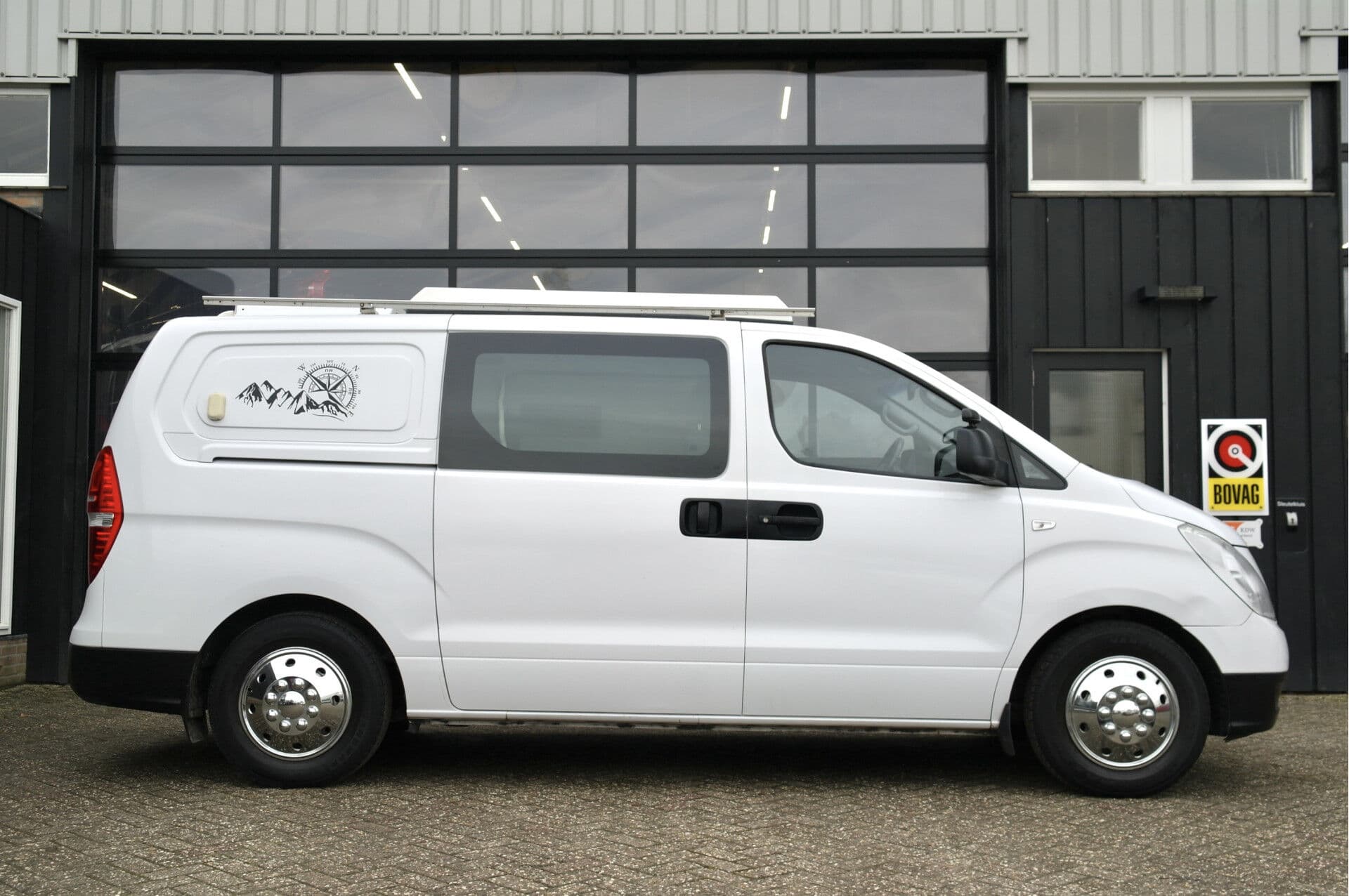 Hyundai H H-1 H300 2.5 CRDI VGT Camper thumbnail 4