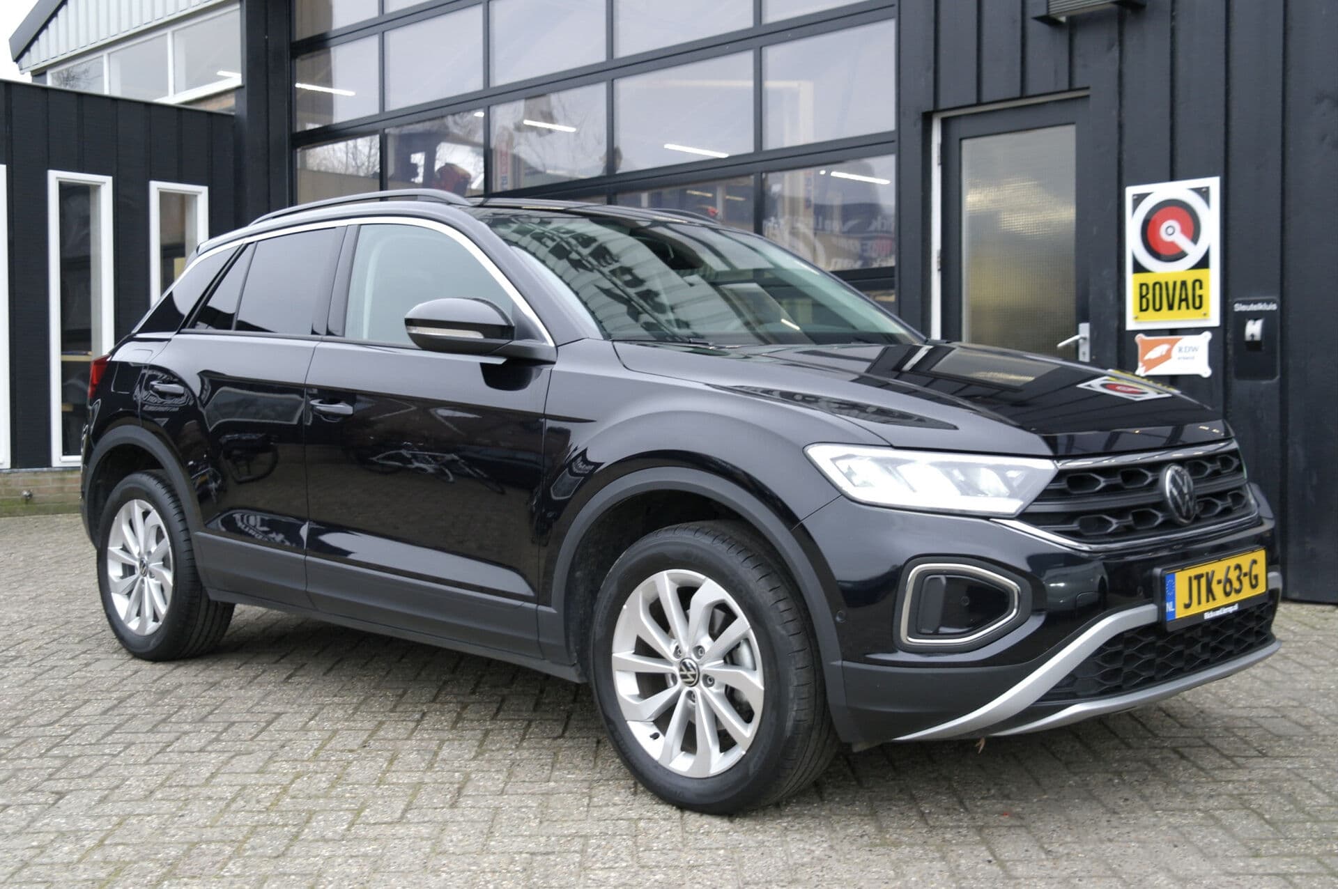 Volkswagen T-Roc 1.5 TSI Life Business