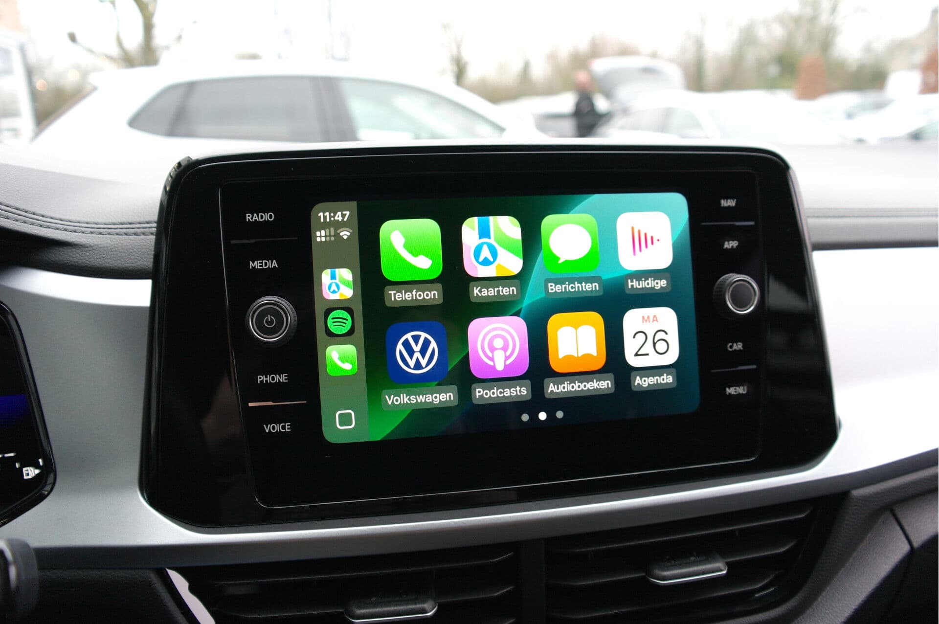 Volkswagen T-Roc 1.5 TSI Life Business thumbnail 10