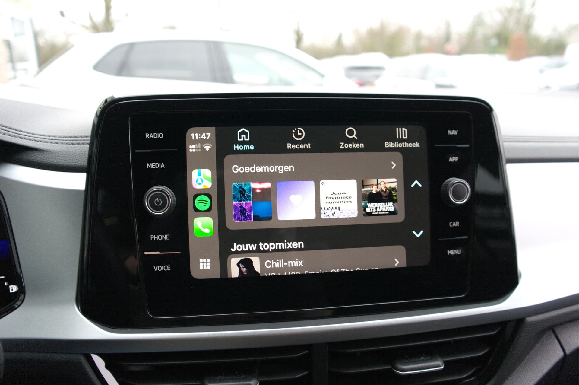 Volkswagen T-Roc 1.5 TSI Life Business thumbnail 12