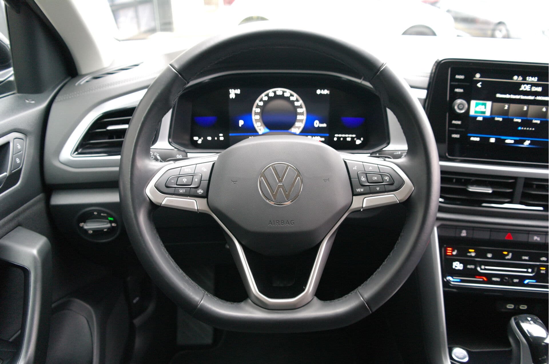 Volkswagen T-Roc 1.5 TSI Life Business thumbnail 15