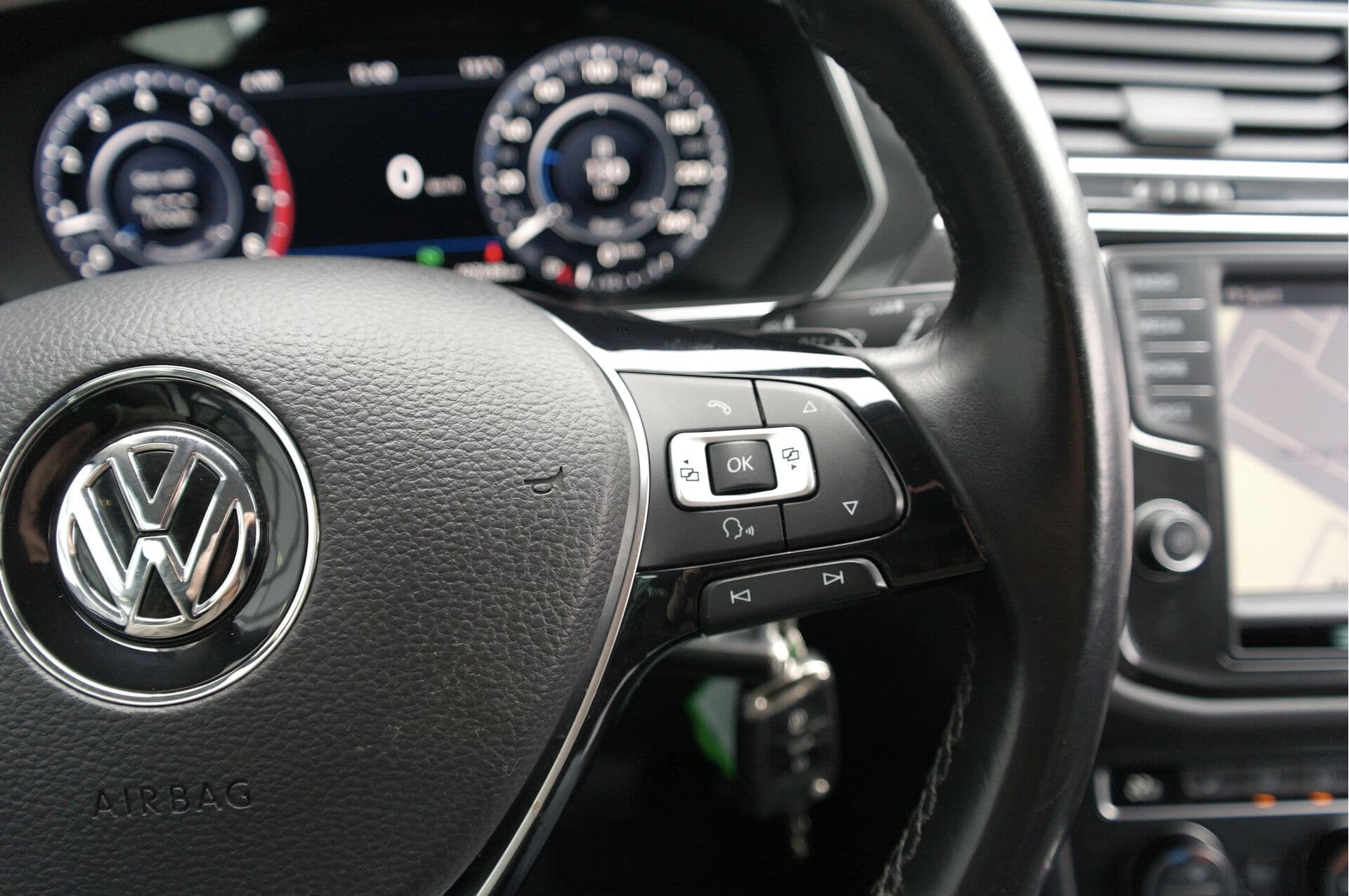 Volkswagen Tiguan 2.0 TSI 180 PK 4Motion Highline thumbnail 18