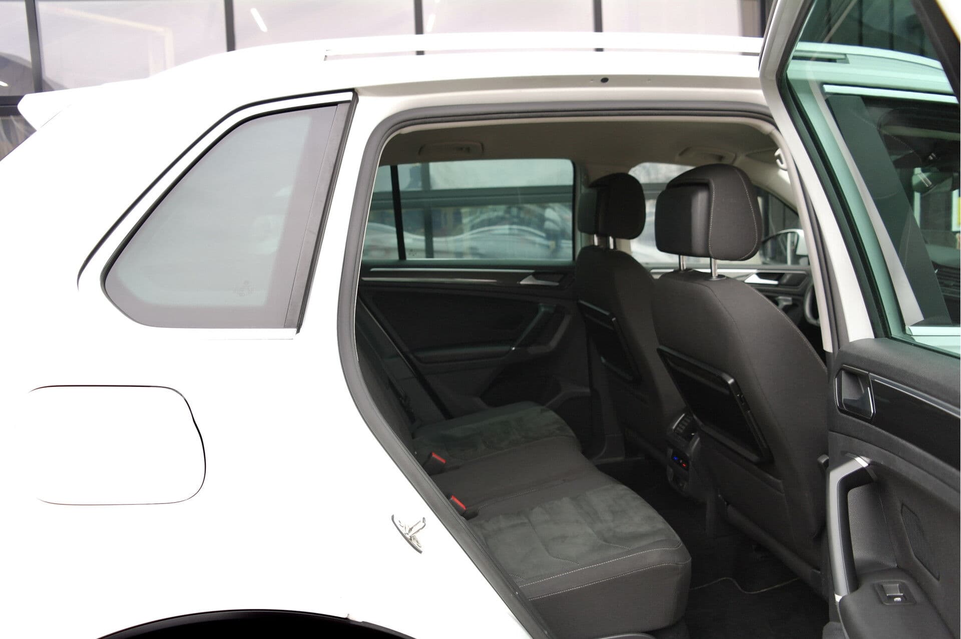 Volkswagen Tiguan 2.0 TSI 180 PK 4Motion Highline thumbnail 27