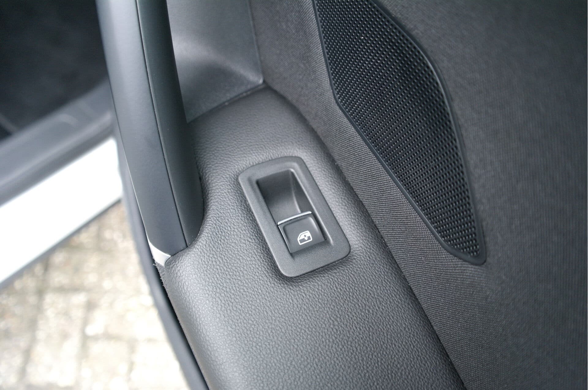 Volkswagen Tiguan 2.0 TSI 180 PK 4Motion Highline thumbnail 28