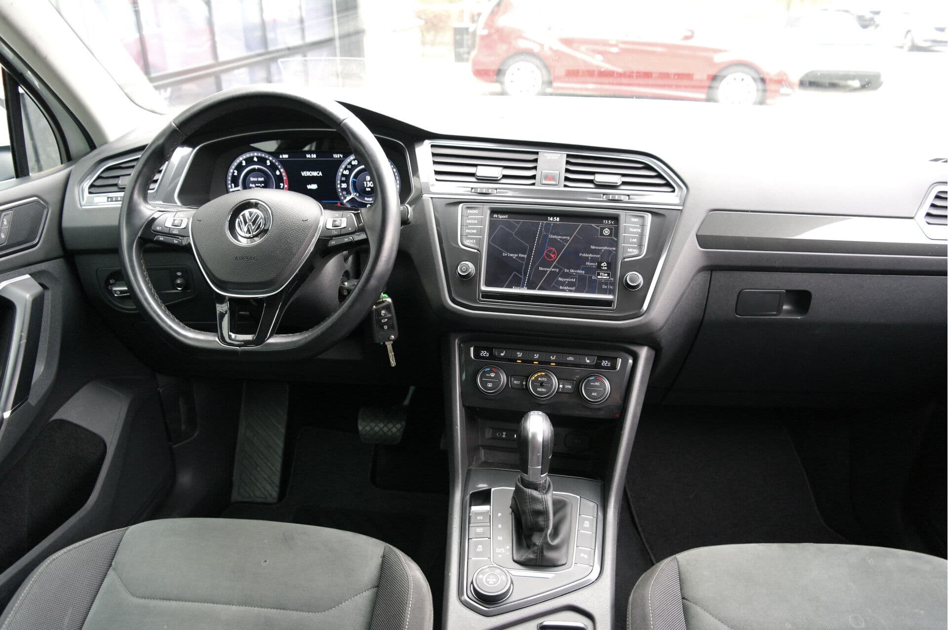 Volkswagen Tiguan 2.0 TSI 180 PK 4Motion Highline thumbnail 6