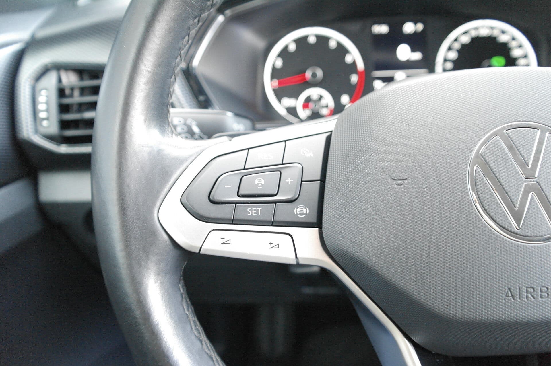 Volkswagen T-Cross 1.0 TSI Style Automaat thumbnail 15