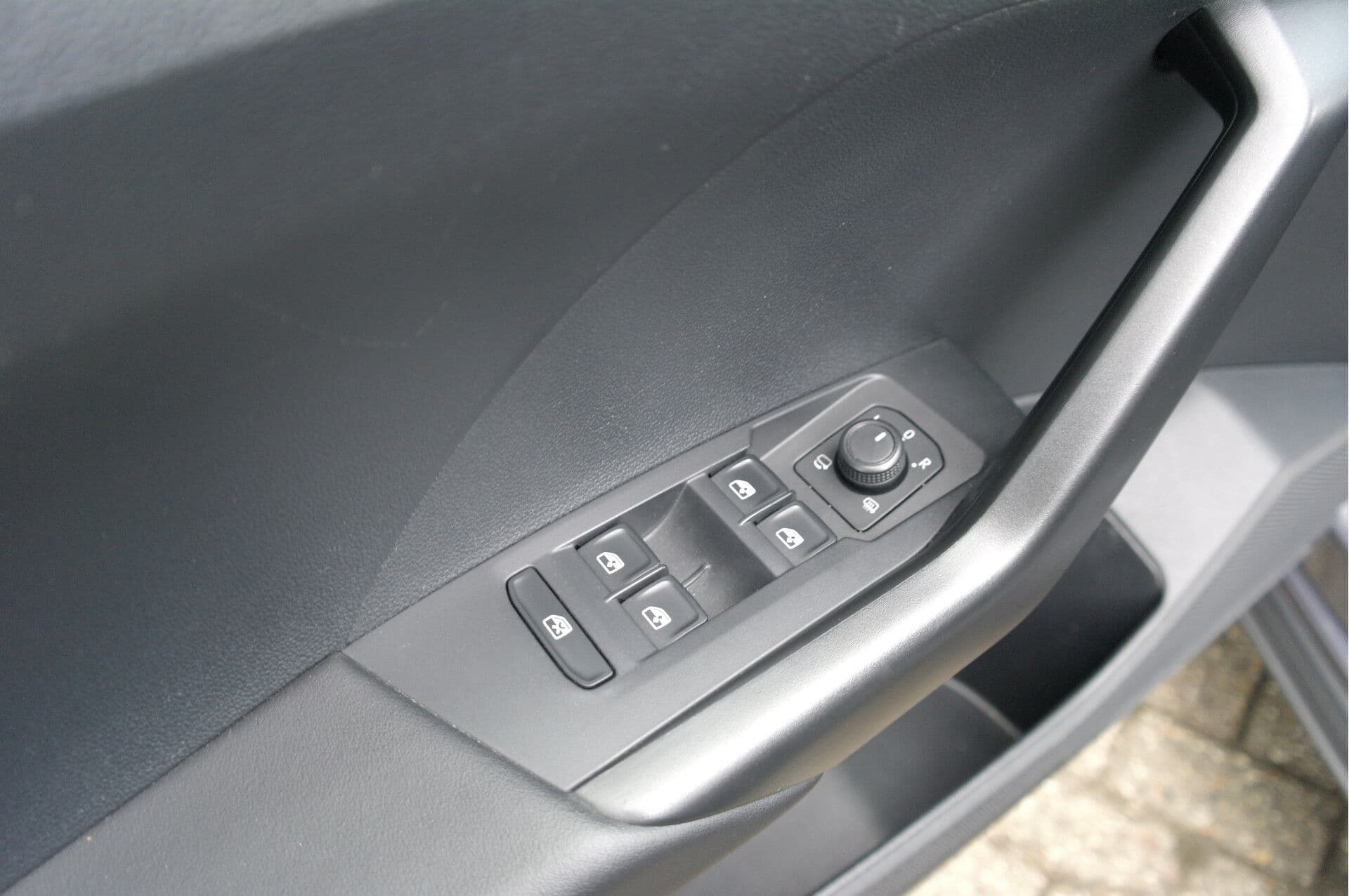 Volkswagen T-Cross 1.0 TSI Style Automaat thumbnail 29