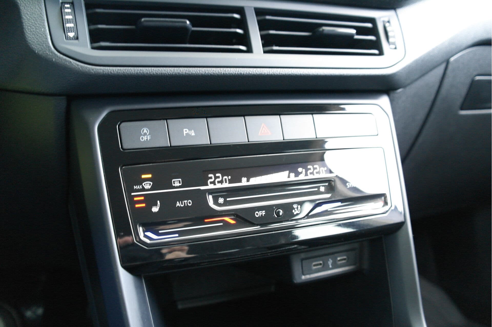 Volkswagen T-Cross 1.0 TSI Style Automaat thumbnail 9