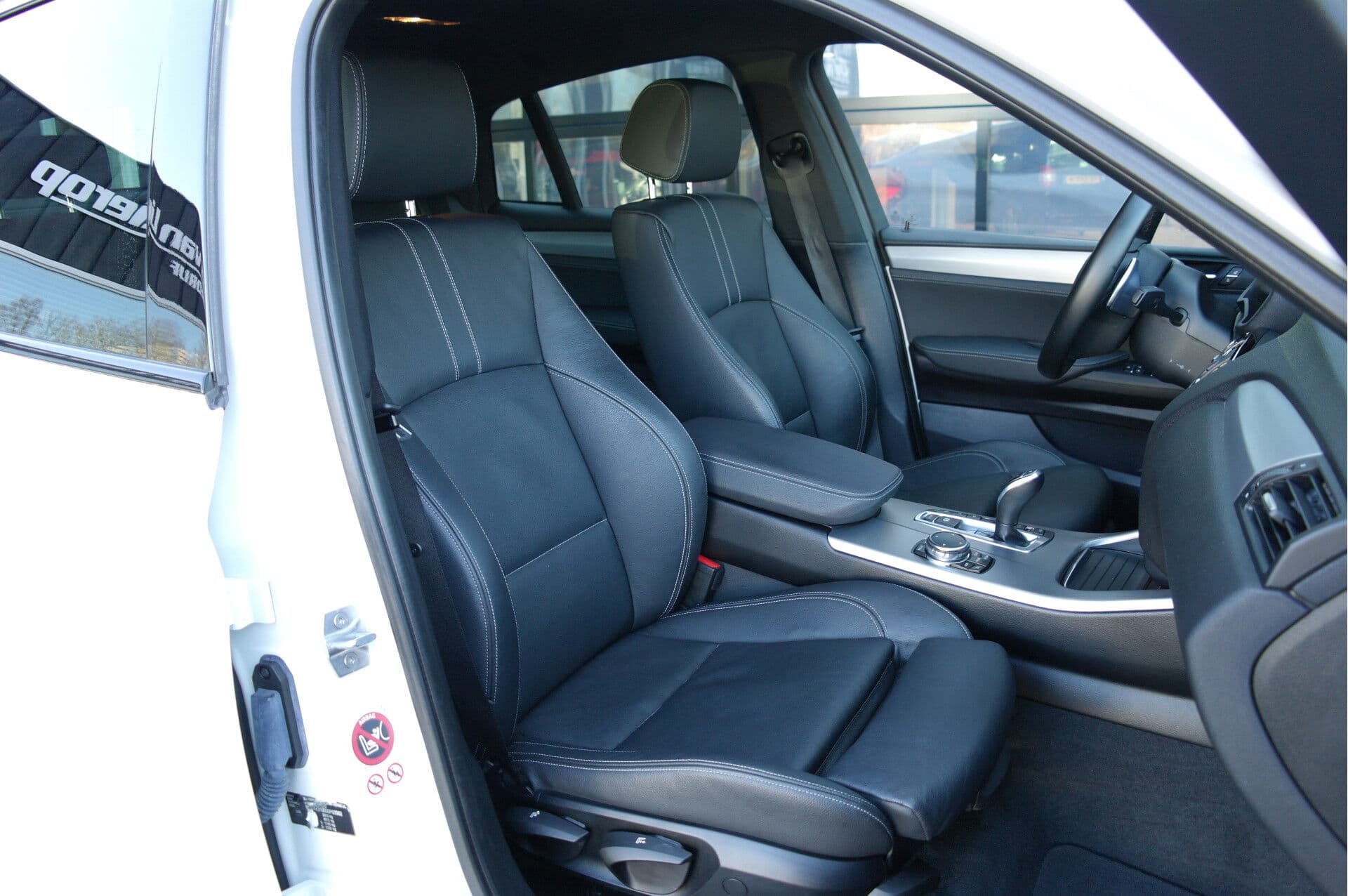 BMW X4 xDrive30d 259 PK High Executive M-Pakket thumbnail 2