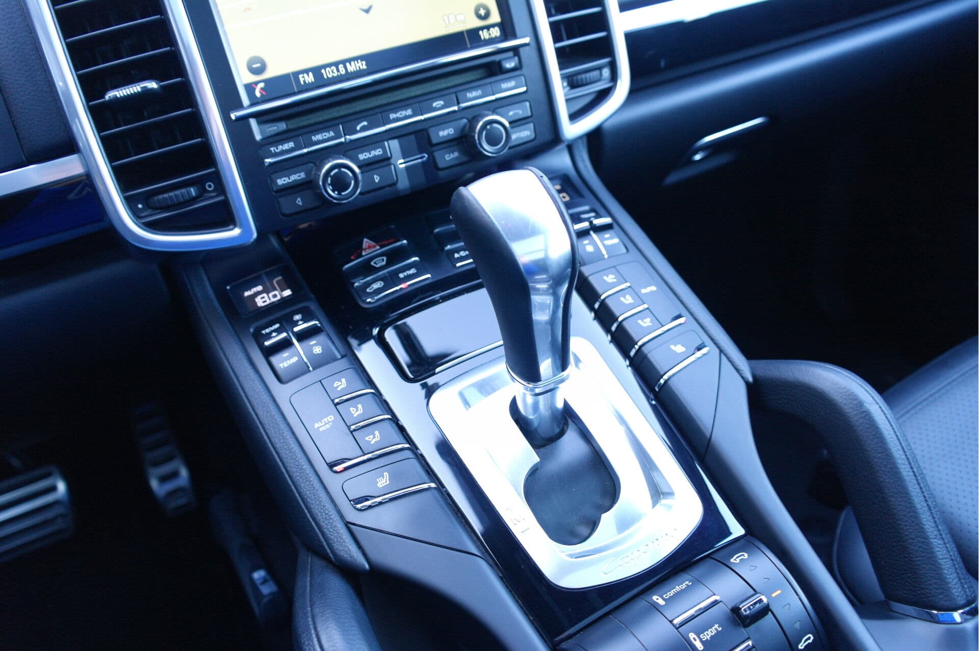 Porsche Cayenne 3.0 S E-Hybrid thumbnail 11