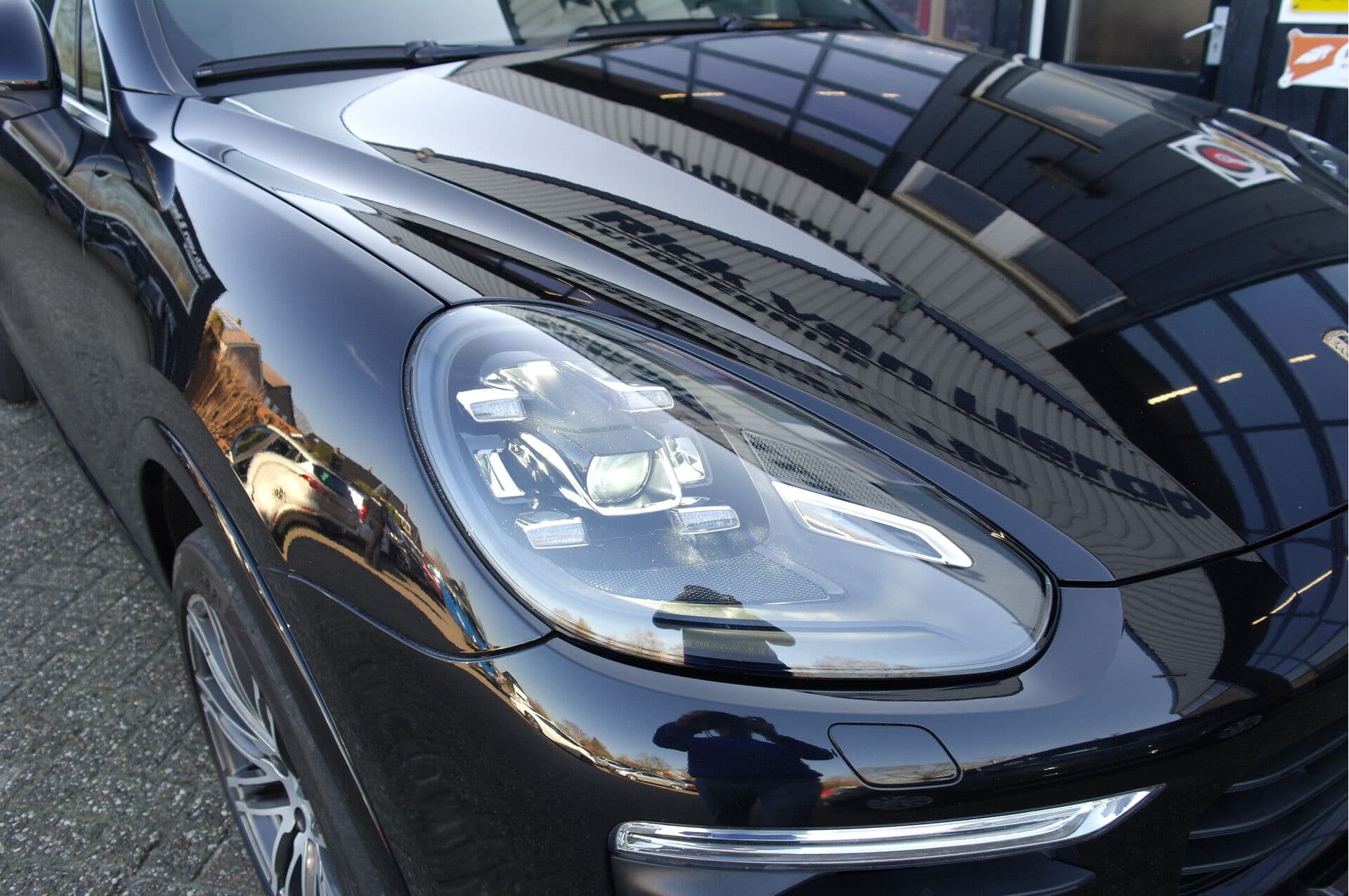 Porsche Cayenne 3.0 S E-Hybrid thumbnail 25