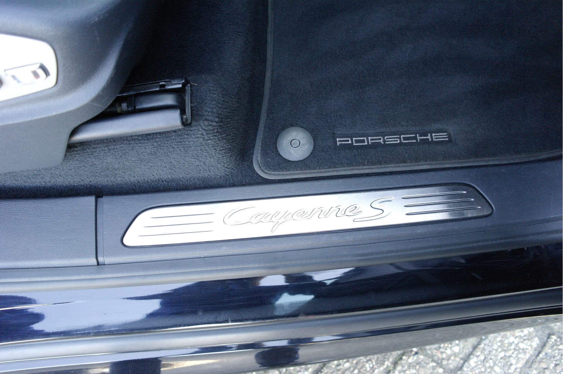 Porsche Cayenne 3.0 S E-Hybrid thumbnail 42